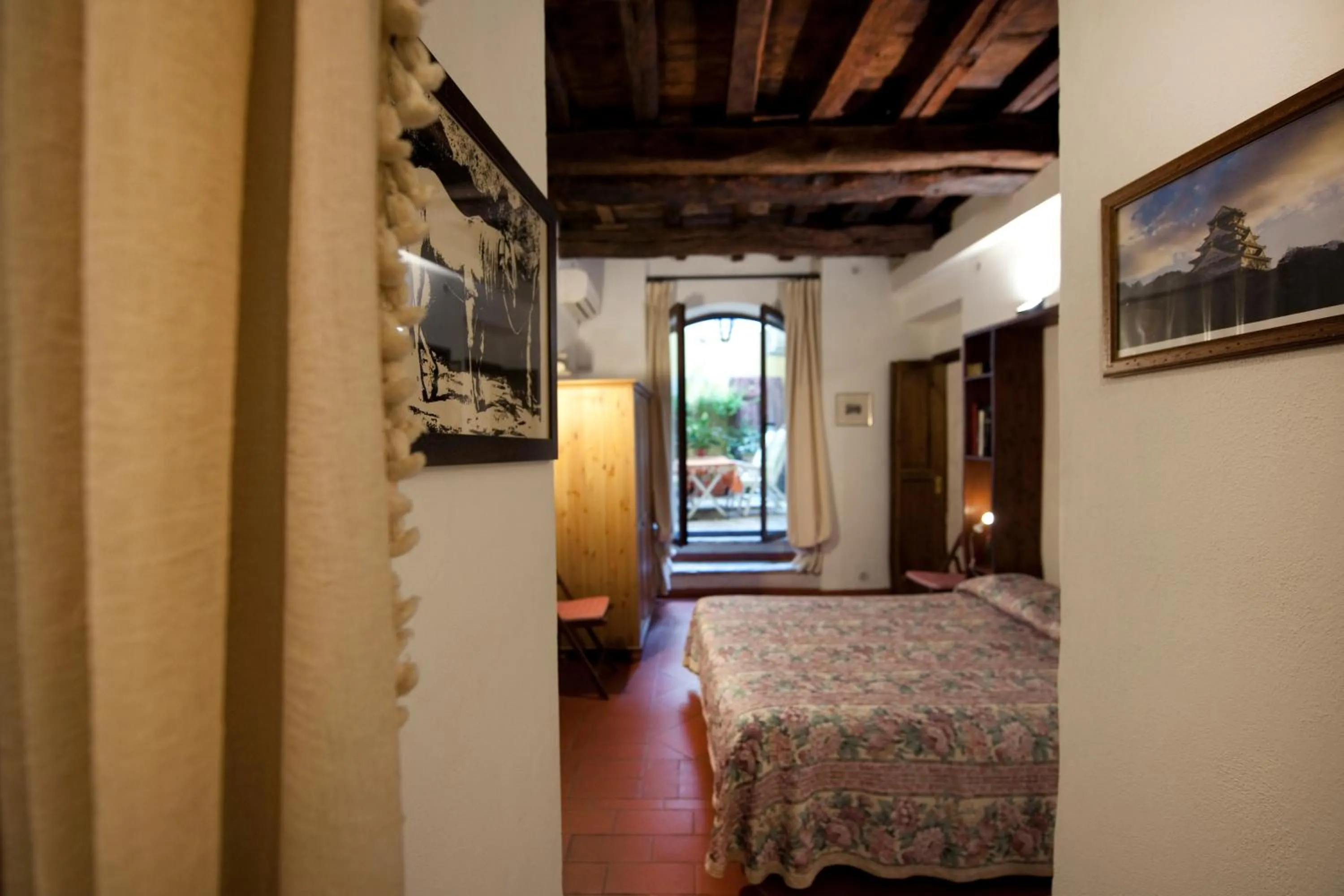 Double or Twin Room - single occupancy in Palazzo Maggiore