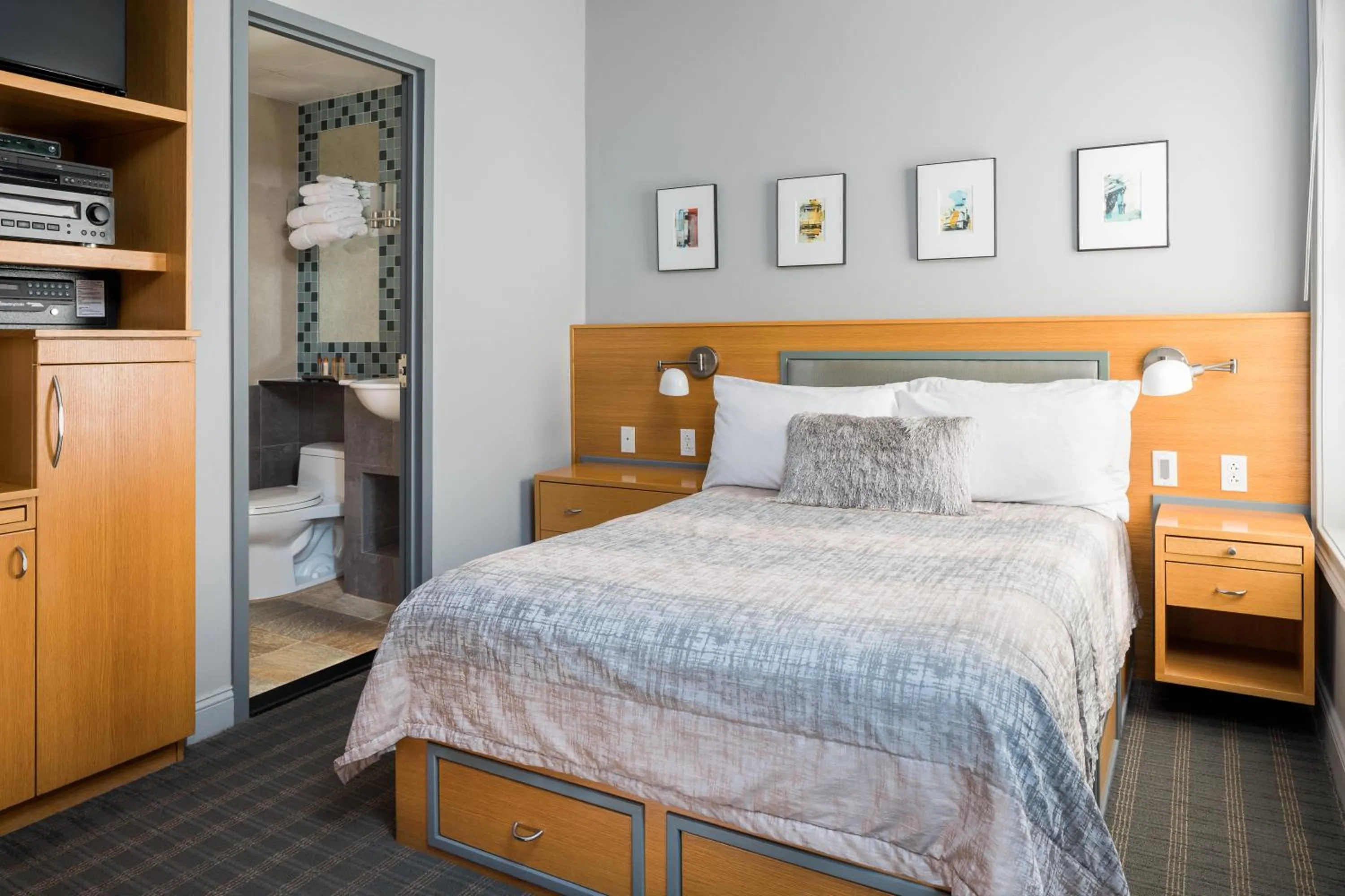 Standard  Room in Charlesmark Hotel