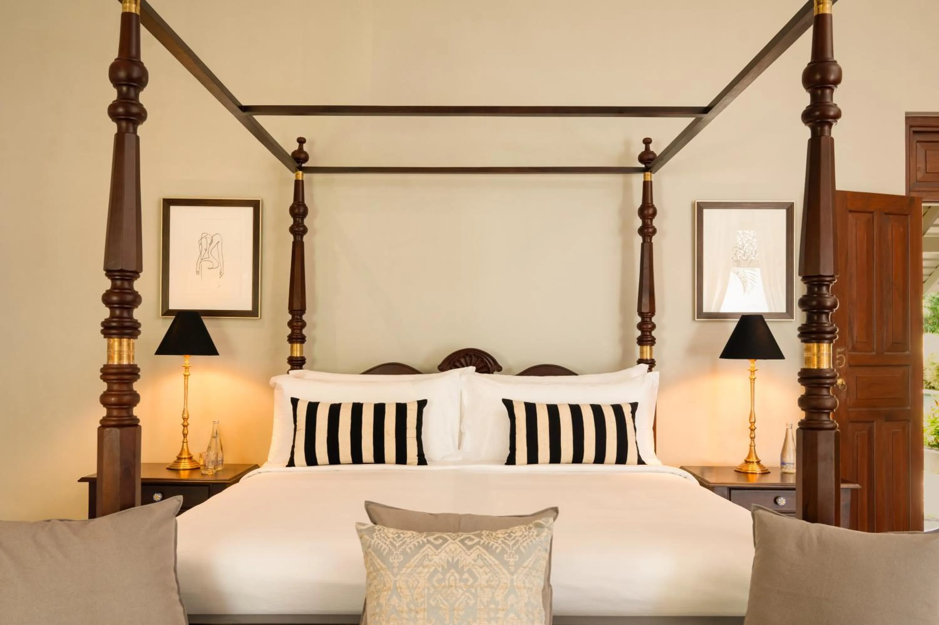 Superior Double Room in Uga Riva - Negombo