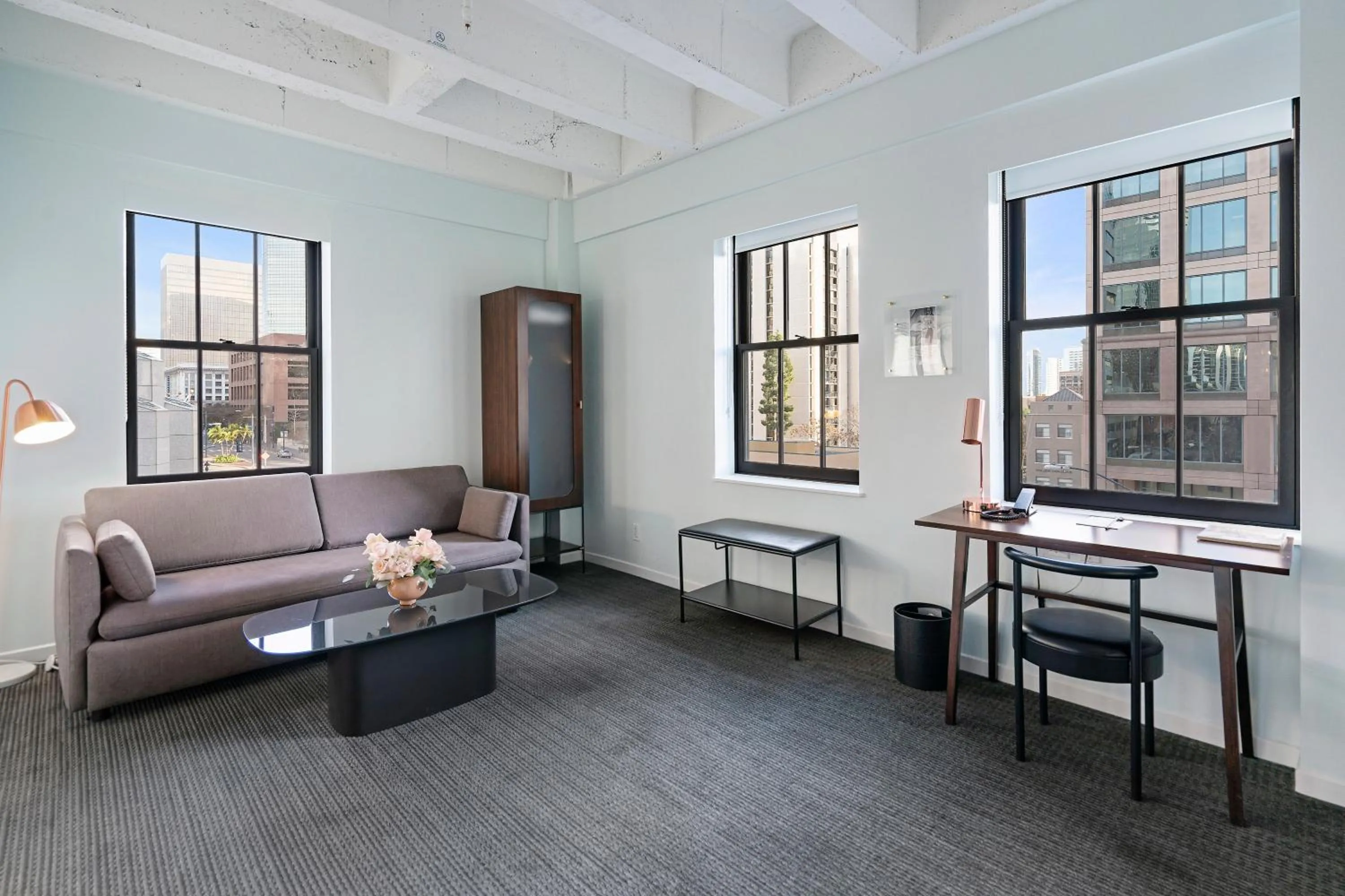 Deluxe Jr Suite, Partial Bay View, City View, Corner Room, 1 King, 1 Sofa Bed in The Guild Hotel, San Diego Downtown, a Marriott Tribute Portfolio Hotel