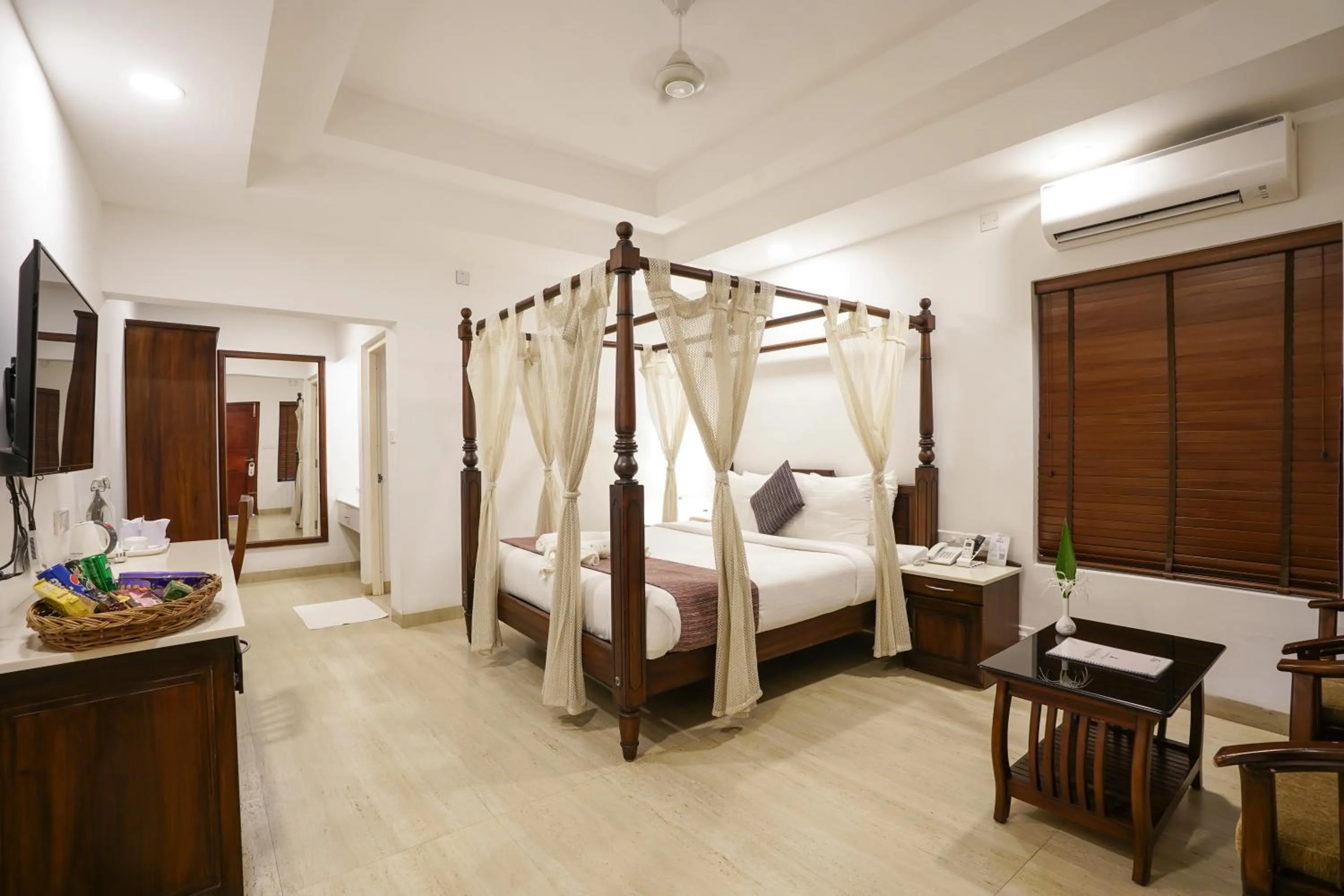 Luxury Room in Once Upon The River, Aluva - Near Cochin International Airport