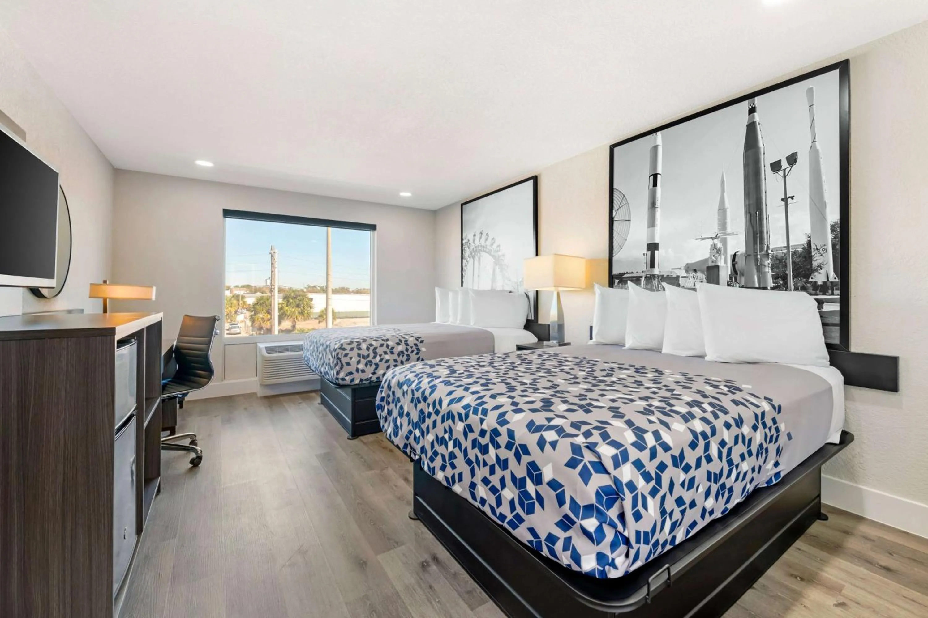 Double Room with Two Double Beds and Interior Hall - Non-Smoking in Super 8 by Wyndham Orlando Near Florida Mall