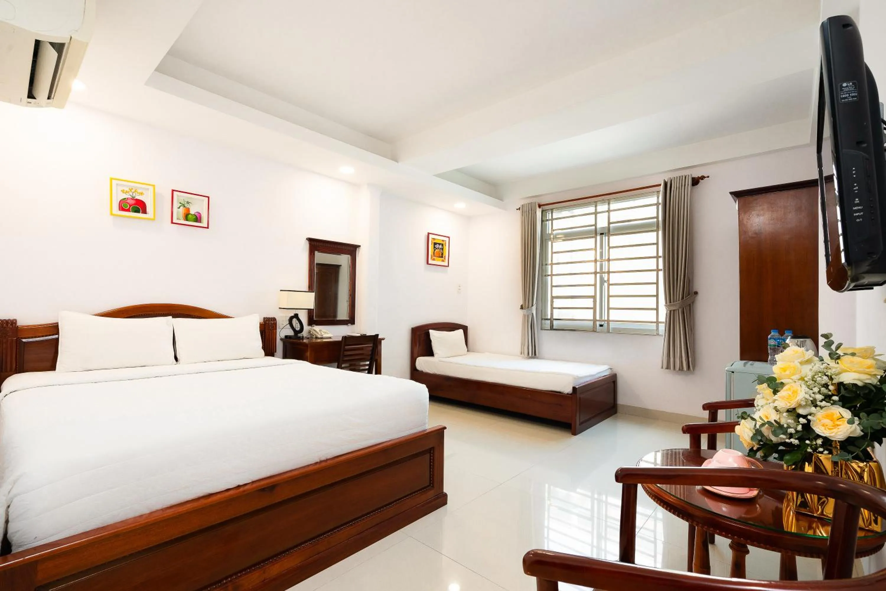 Deluxe Triple Room in Hoang Hoang Hotel (Bloom 3)