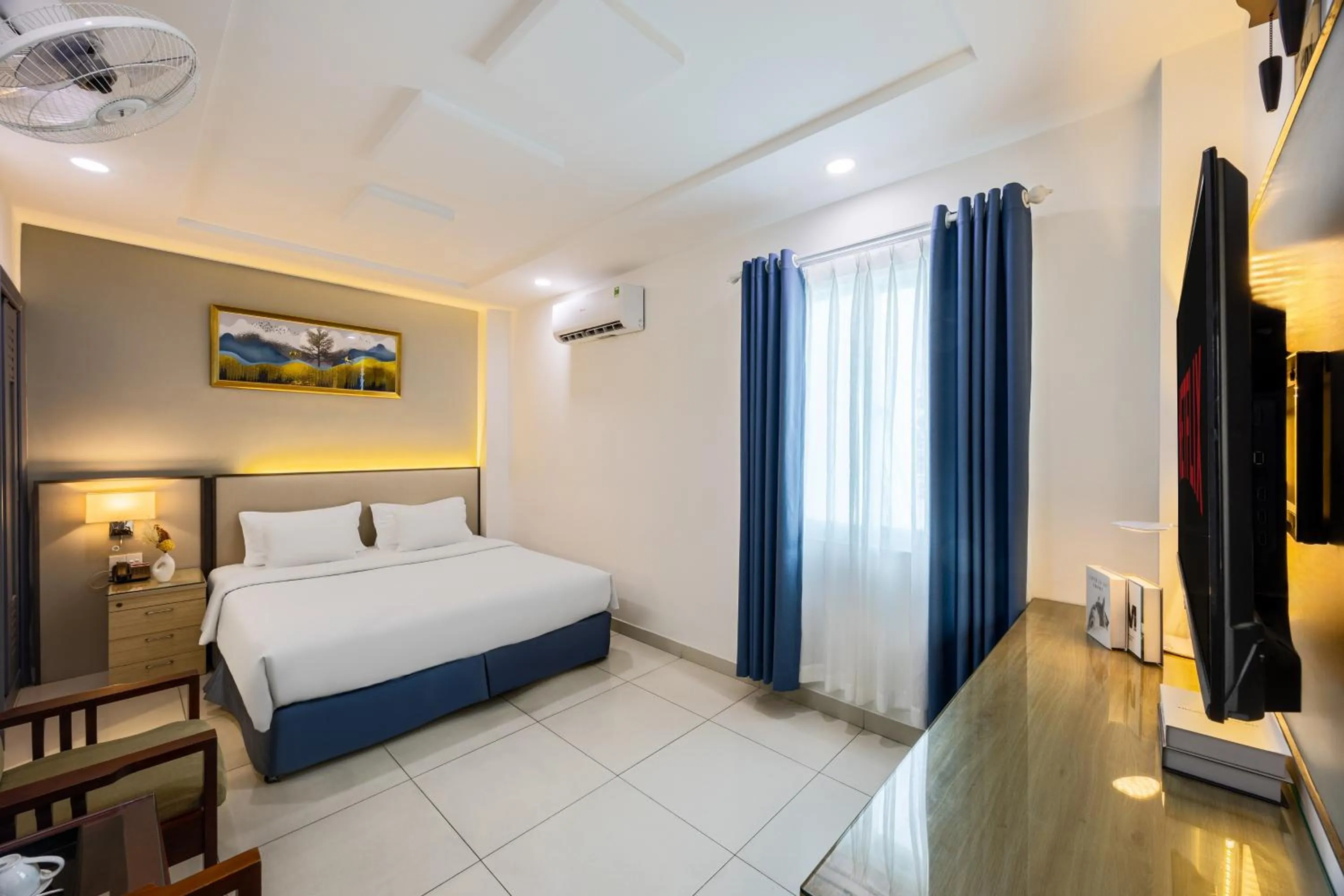 Superior Double Room in A25 Hotel - 14 Lương Hữu Khánh