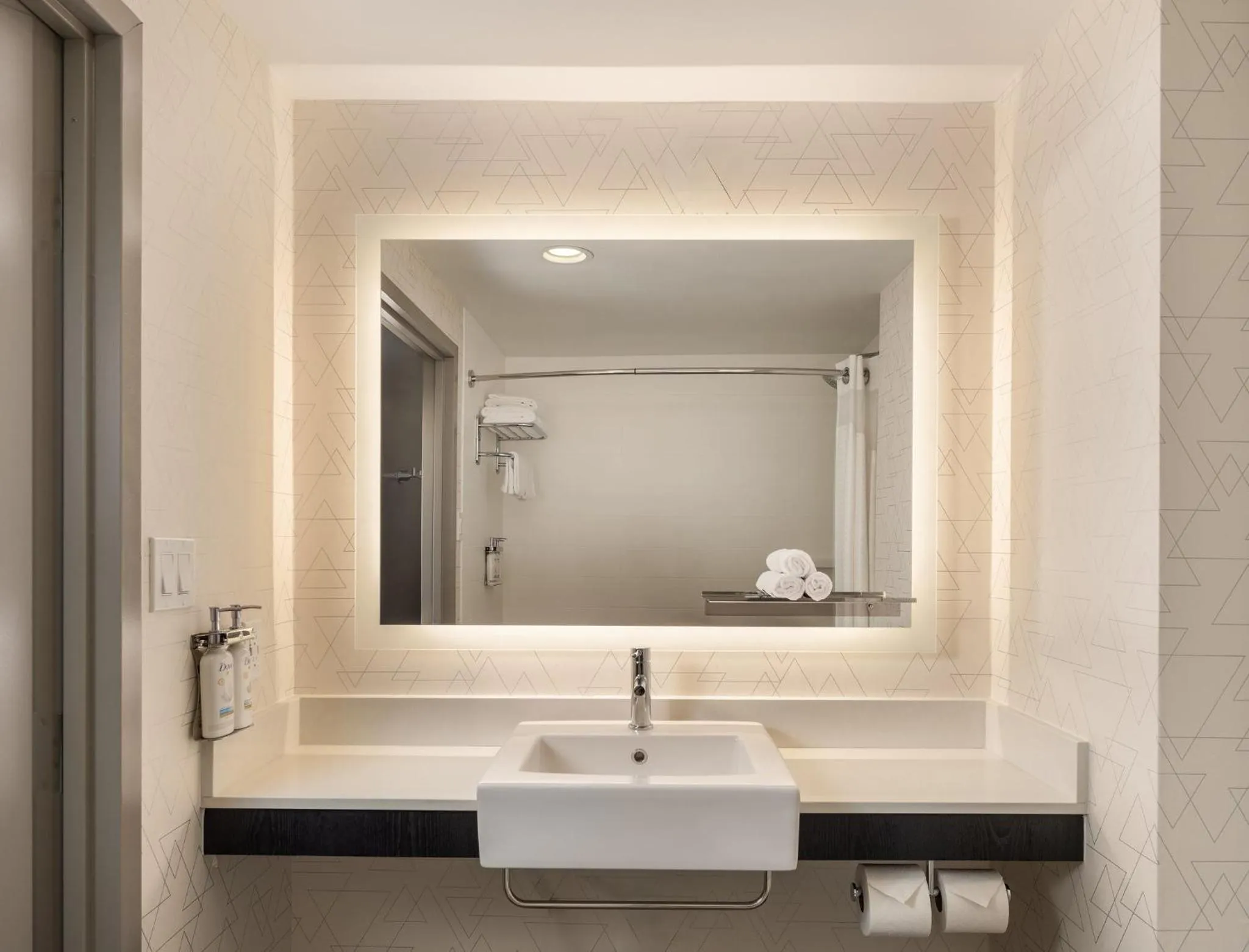 Standard Double Room with Two Double Beds in Holiday Inn Express NYC Chelsea - NoMad Area by IHG