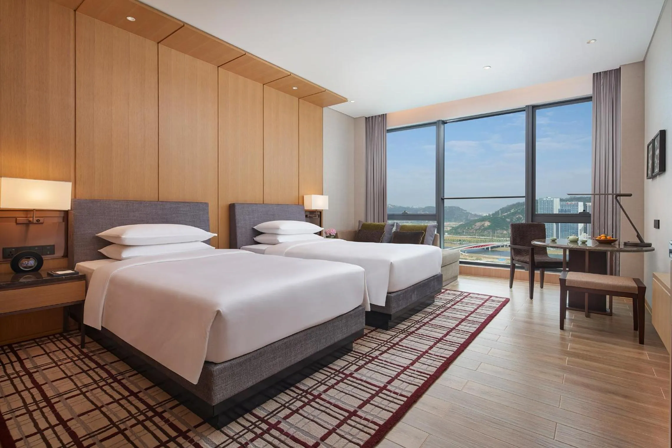 Twin Room in Hyatt Regency Hengqin-Free shuttle bus to Chimelong Ocean Kingdom & Hengqin Port