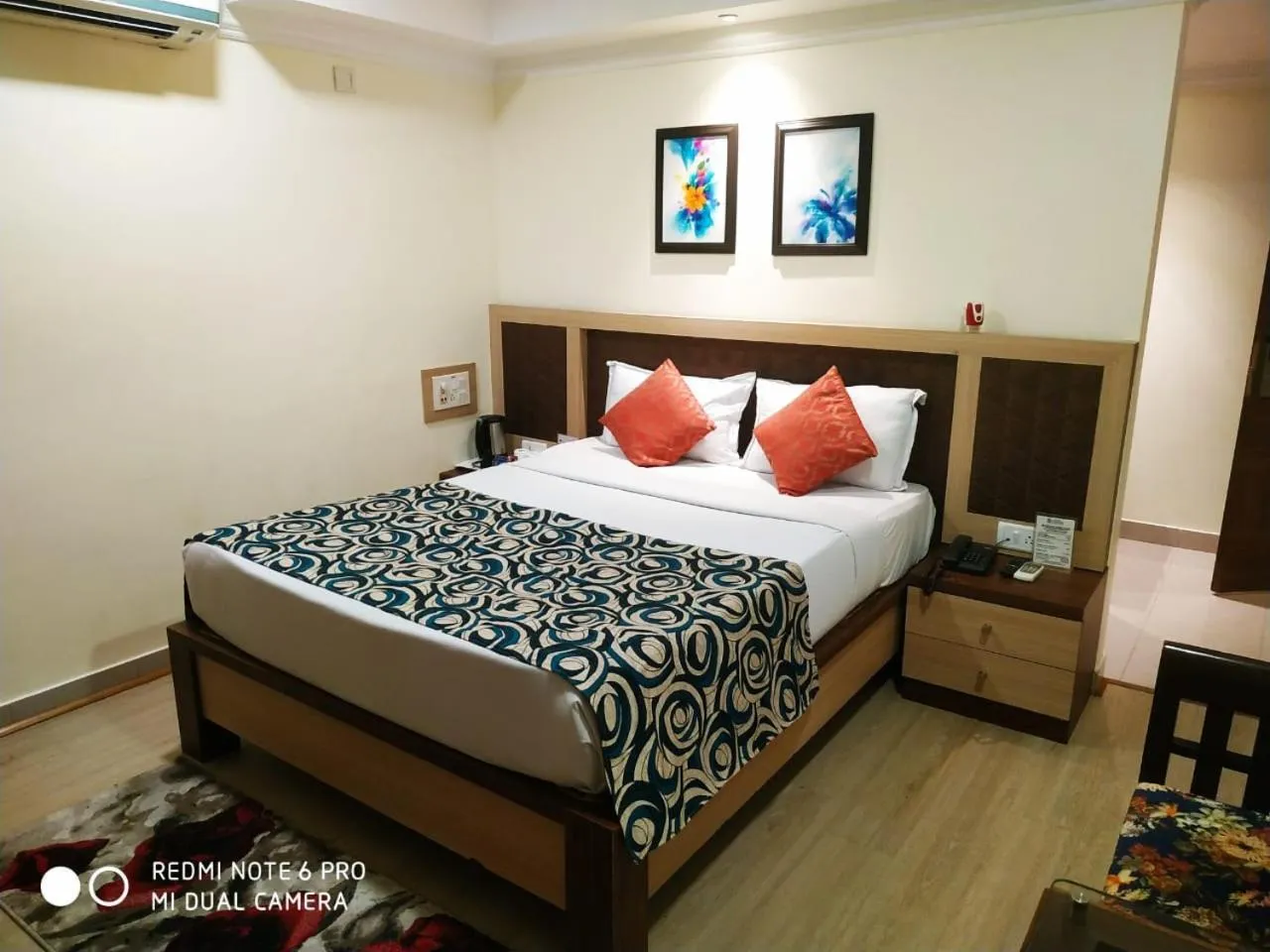 Deluxe Double Room in Hotel Pushpak