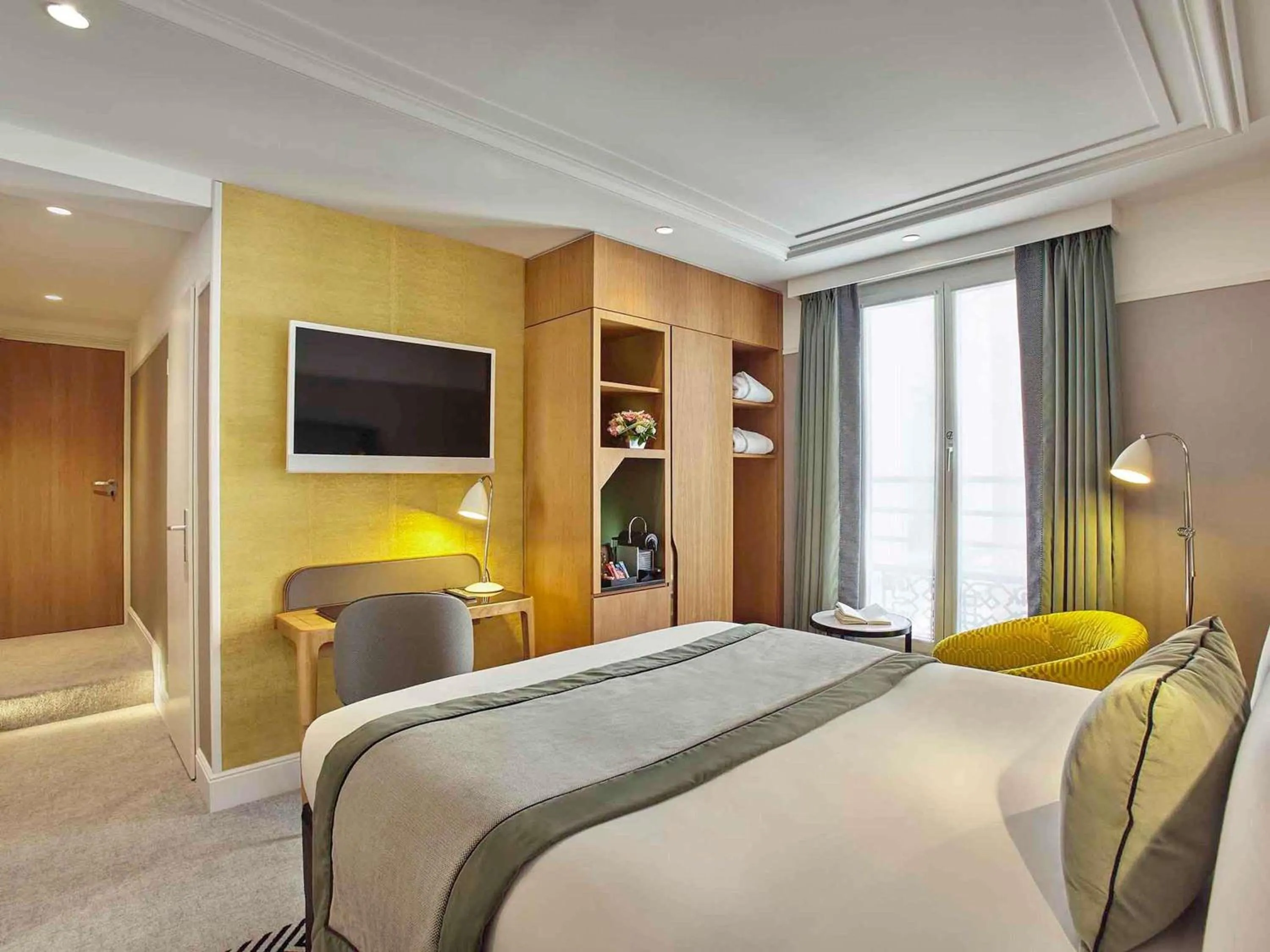 Privilege Double Room in Mercure Paris Opera Garnier Hôtel & Spa
