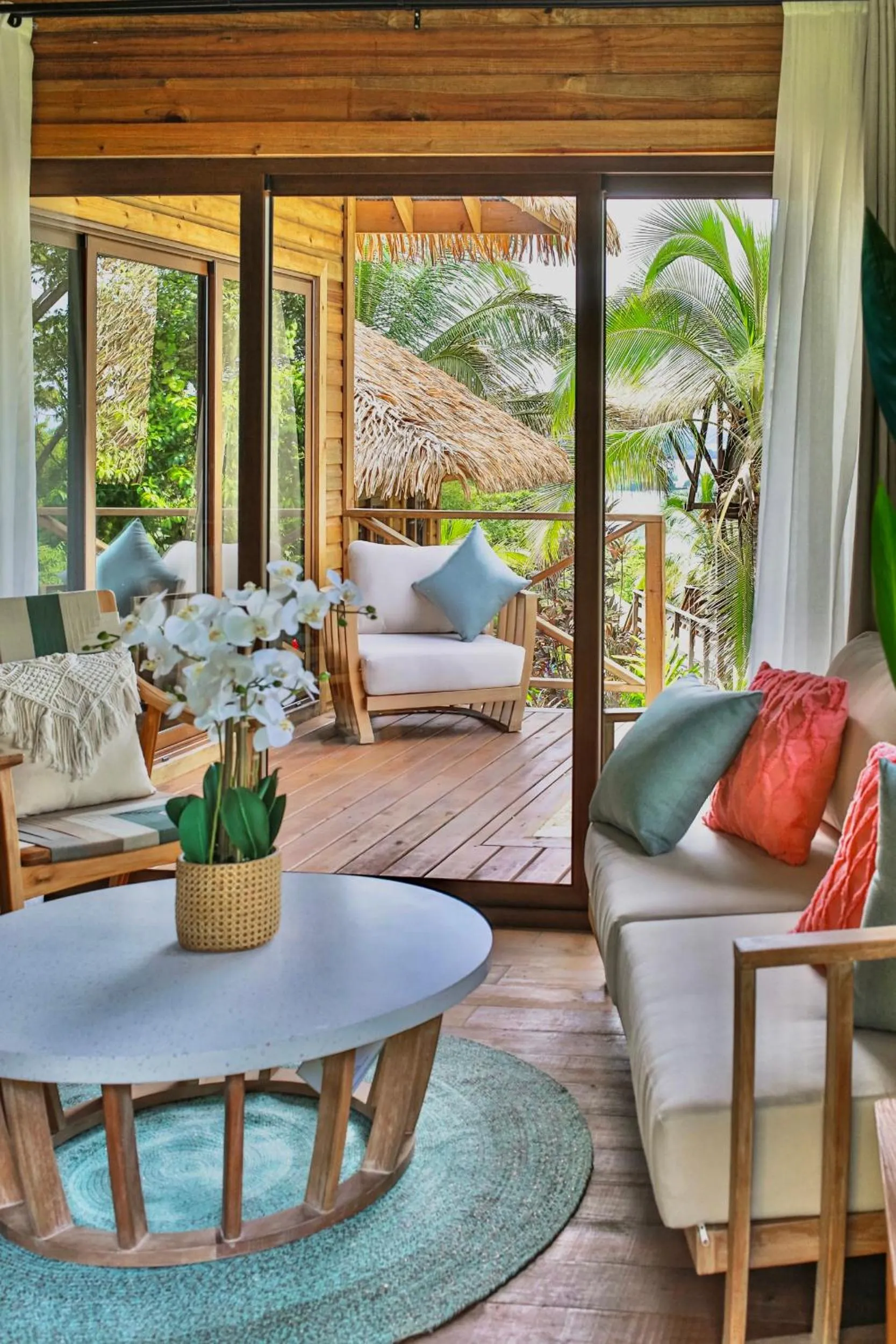 One-Bedroom House in Red Frog Beach Island Resort