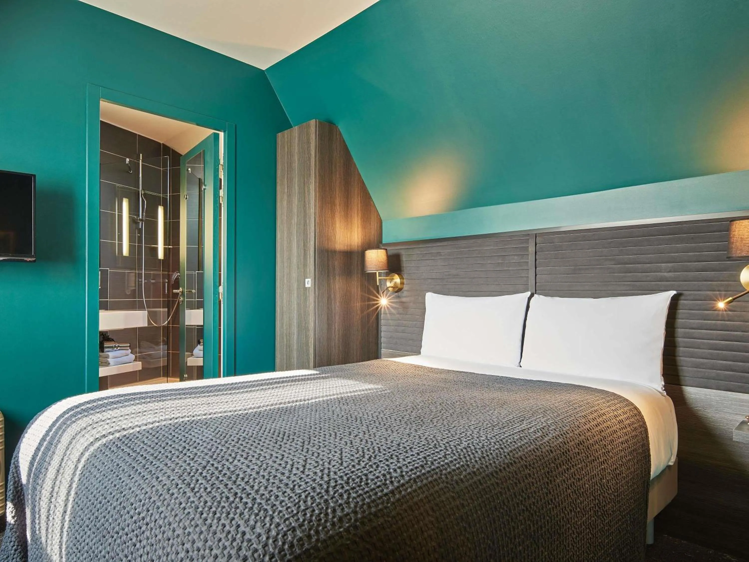 Classic Â Single Room in Mercure Paris Tour Eiffel Pont Mirabeau