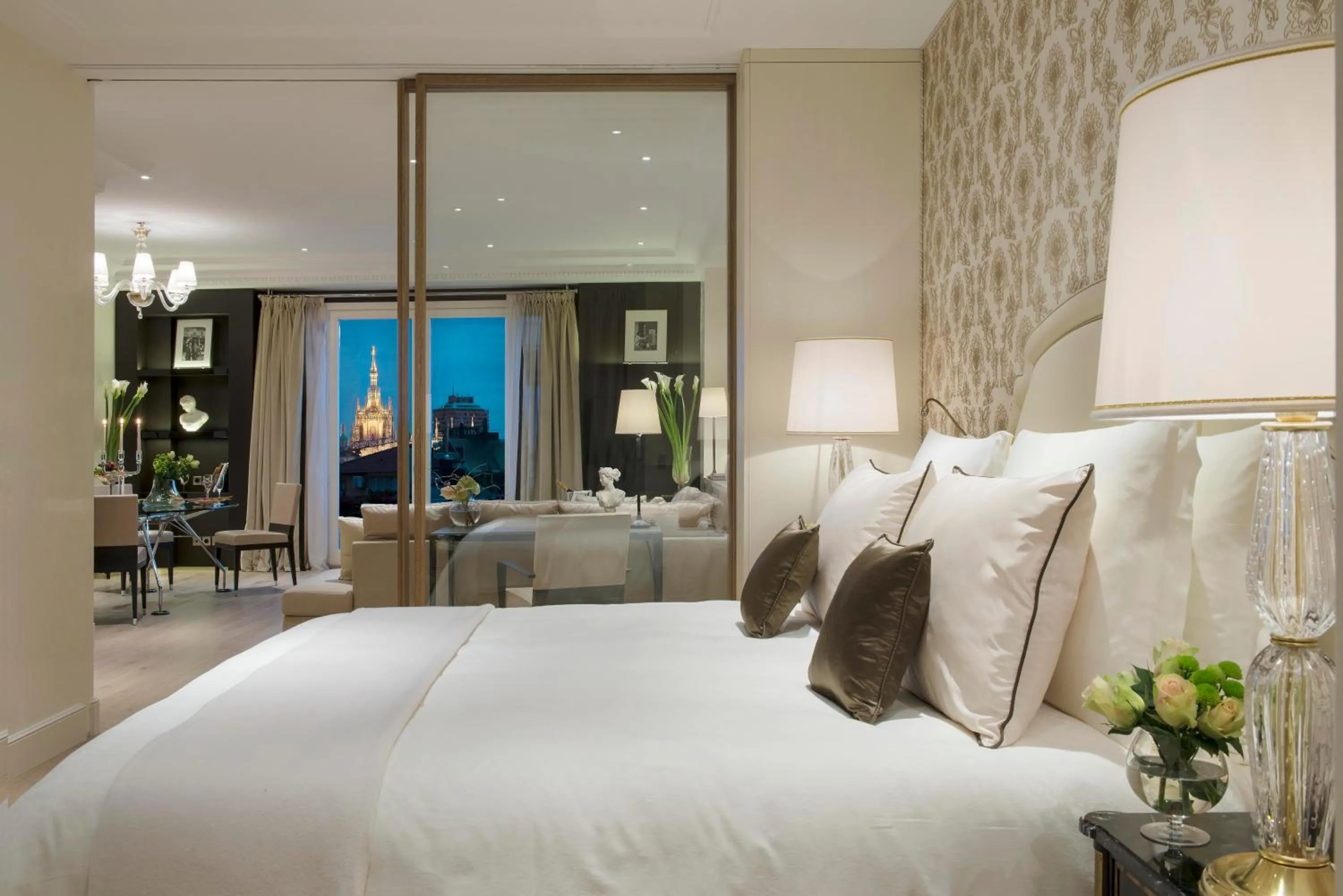 Duomo Panoramic Suite in Palazzo Parigi Hotel & Grand Spa - LHW