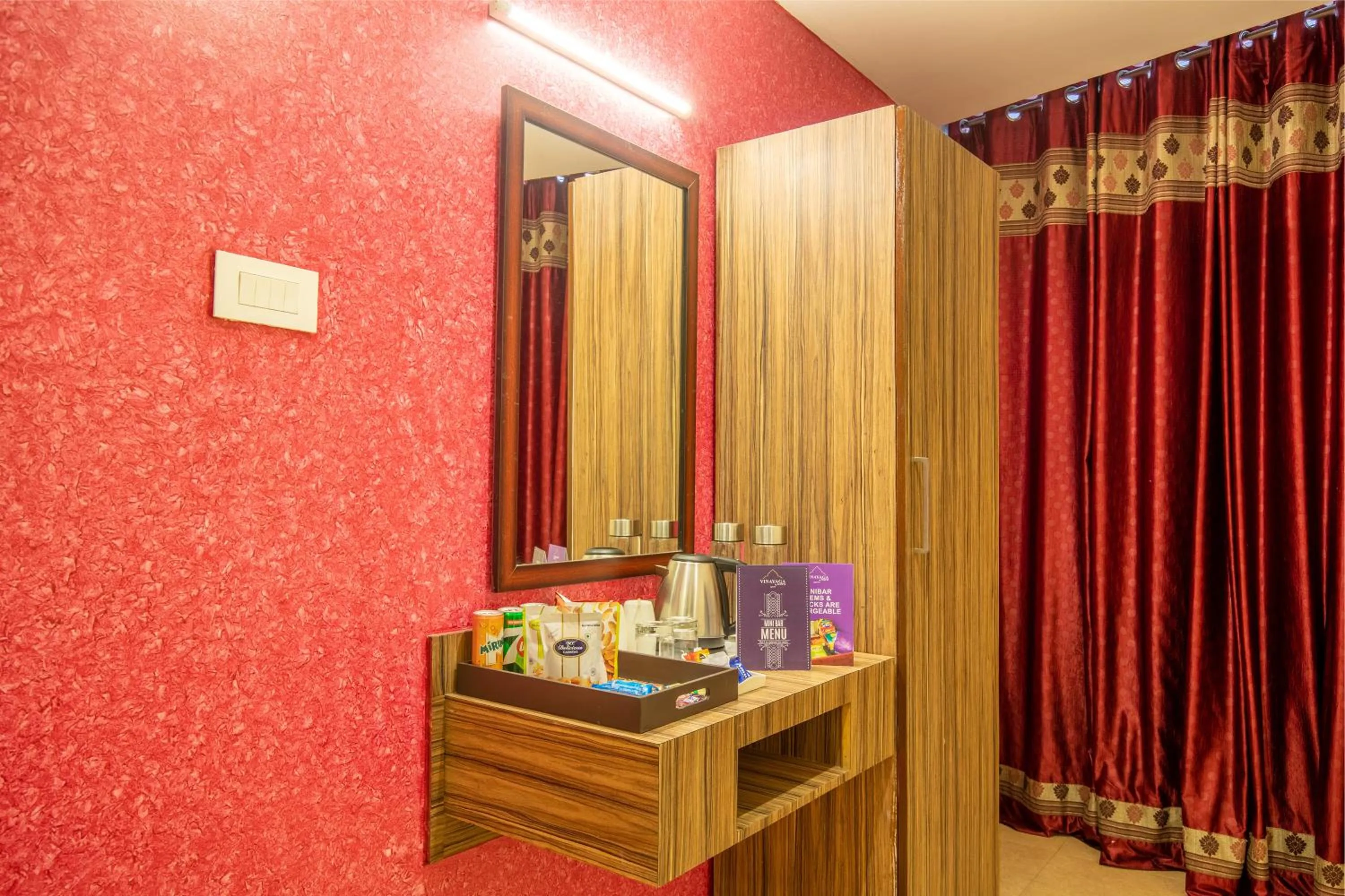 Suite in Vinayaga Inn by Poppys, Ooty