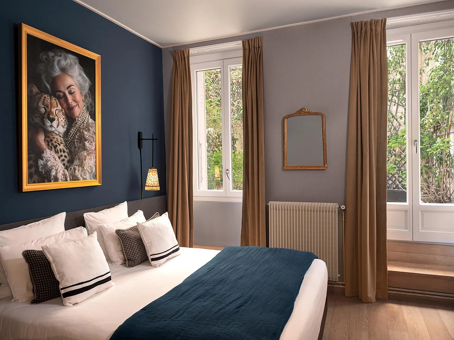 Superior Double Room with Terrace in Hôtel Zélie Champs-Elysées