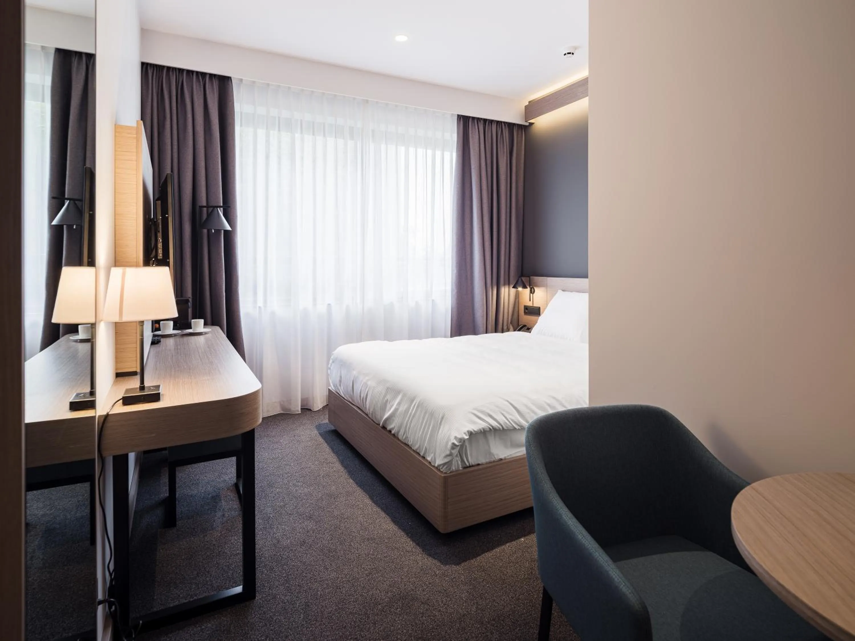 Comfort Double Room with Kitchenette in Executive Residency by Best Western Amsterdam Airport