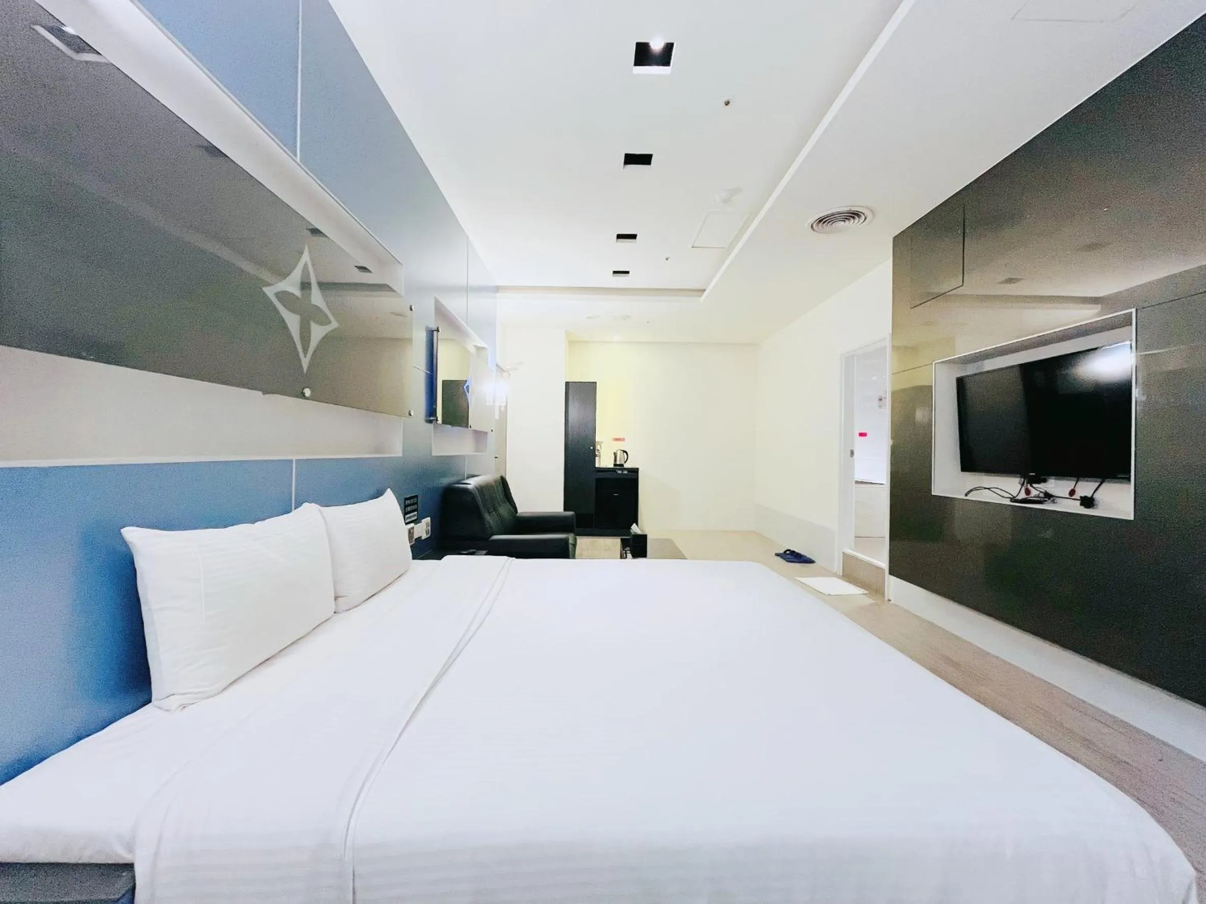 Deluxe Room in Walker Hotel - Sanchong