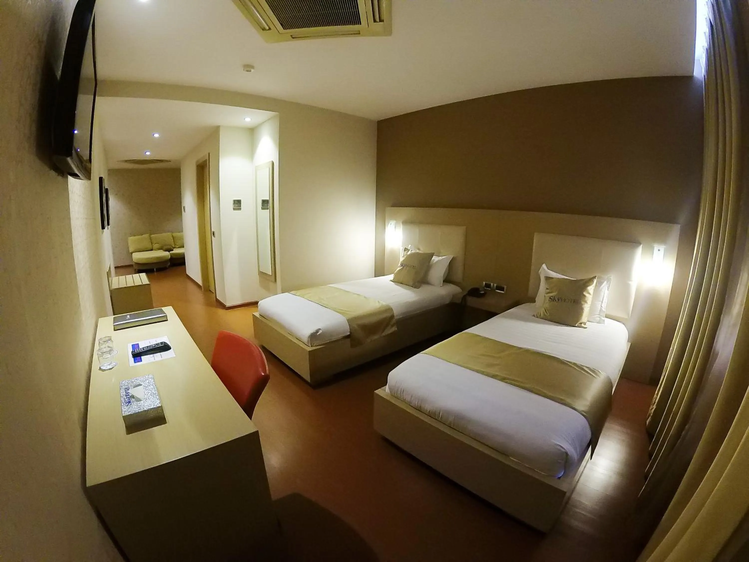 Junior Suite in Sky 2 Hotel Tirana