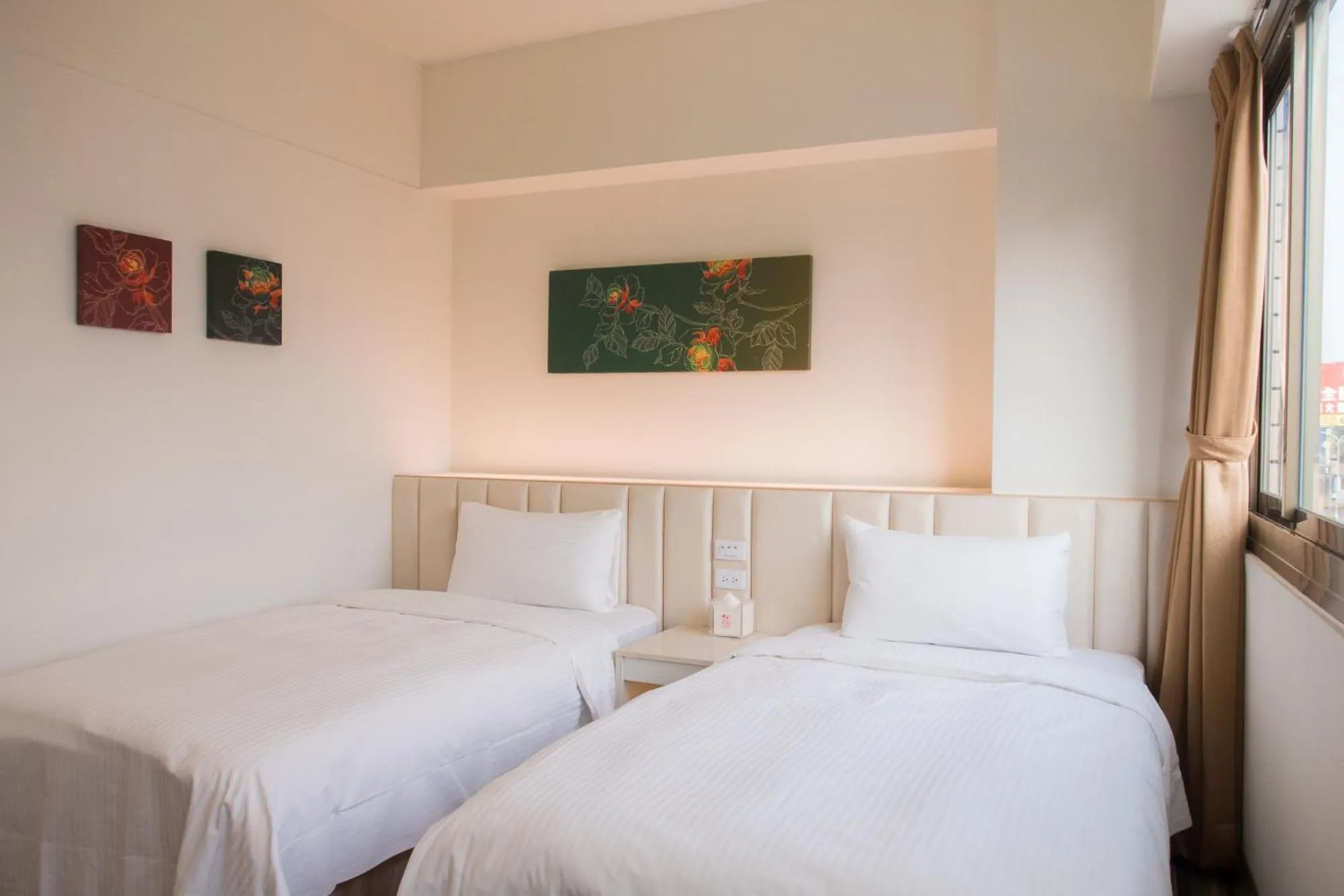 Standard Twin Room without Parking in C U Hotel Taichung