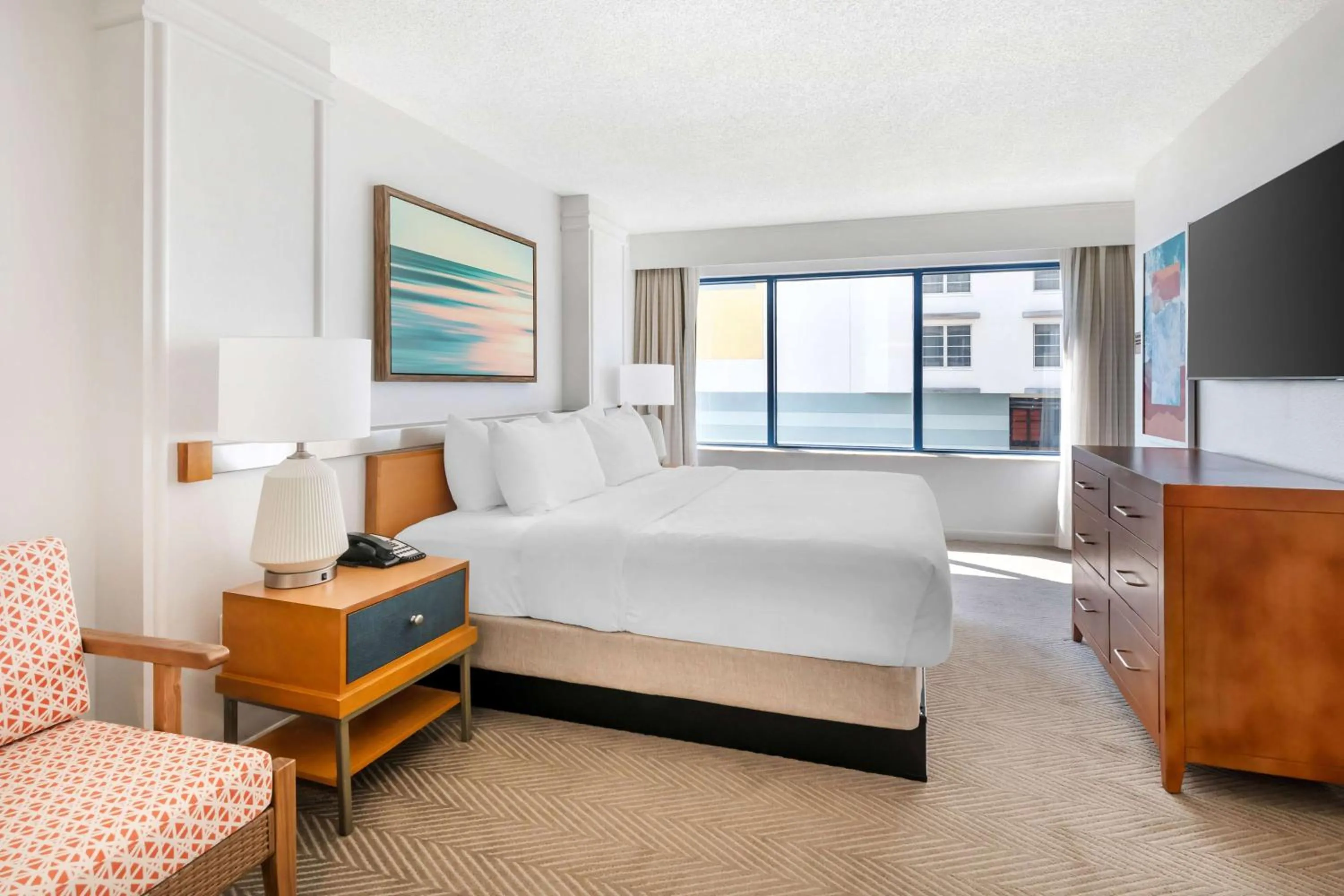 One-Bedroom King Suite with Balcony and Sofa Bed in Hilton Vacation Club Daytona Beach Regency