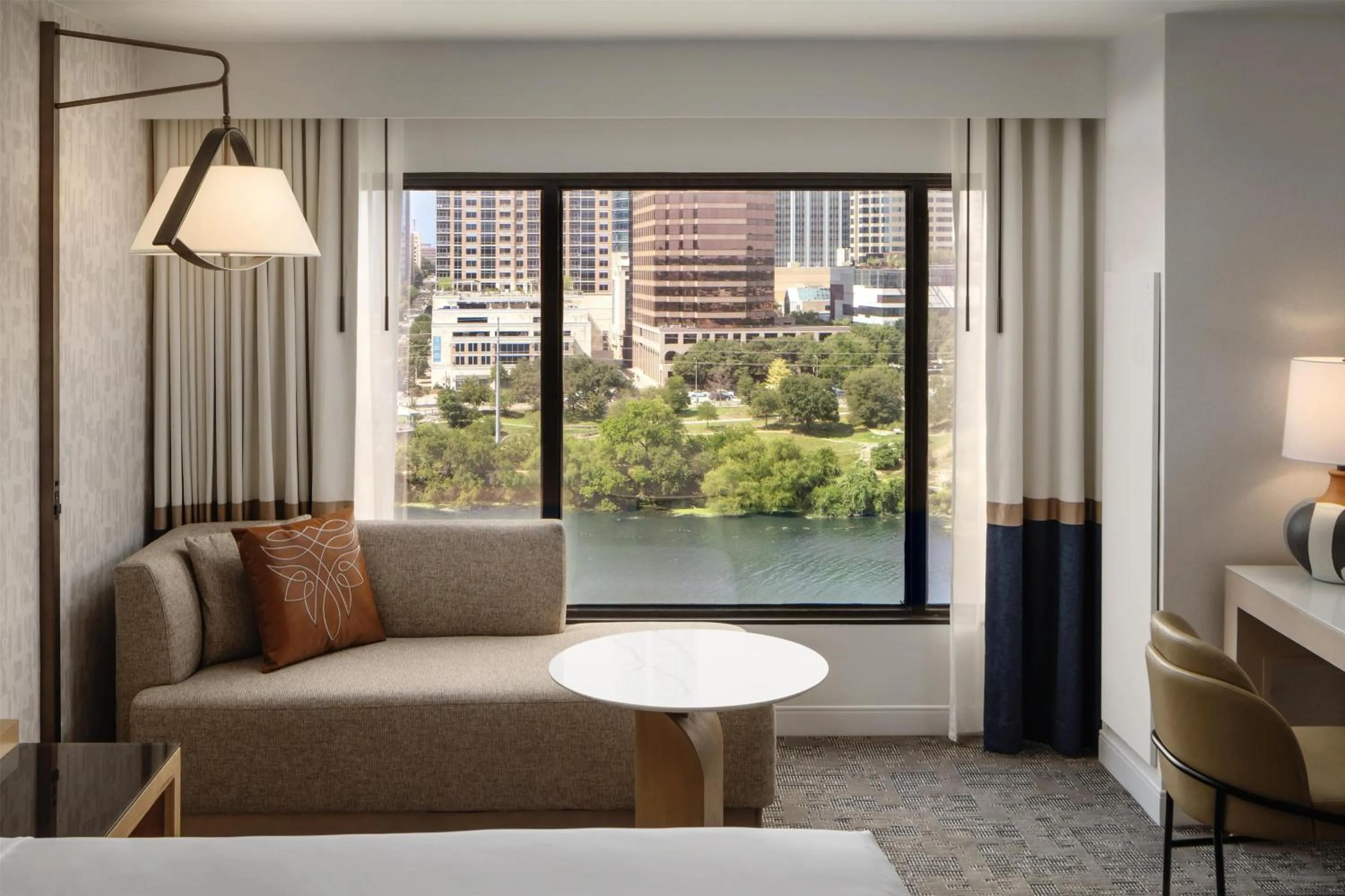 2 Queen Beds Lake View in Hyatt Regency Austin
