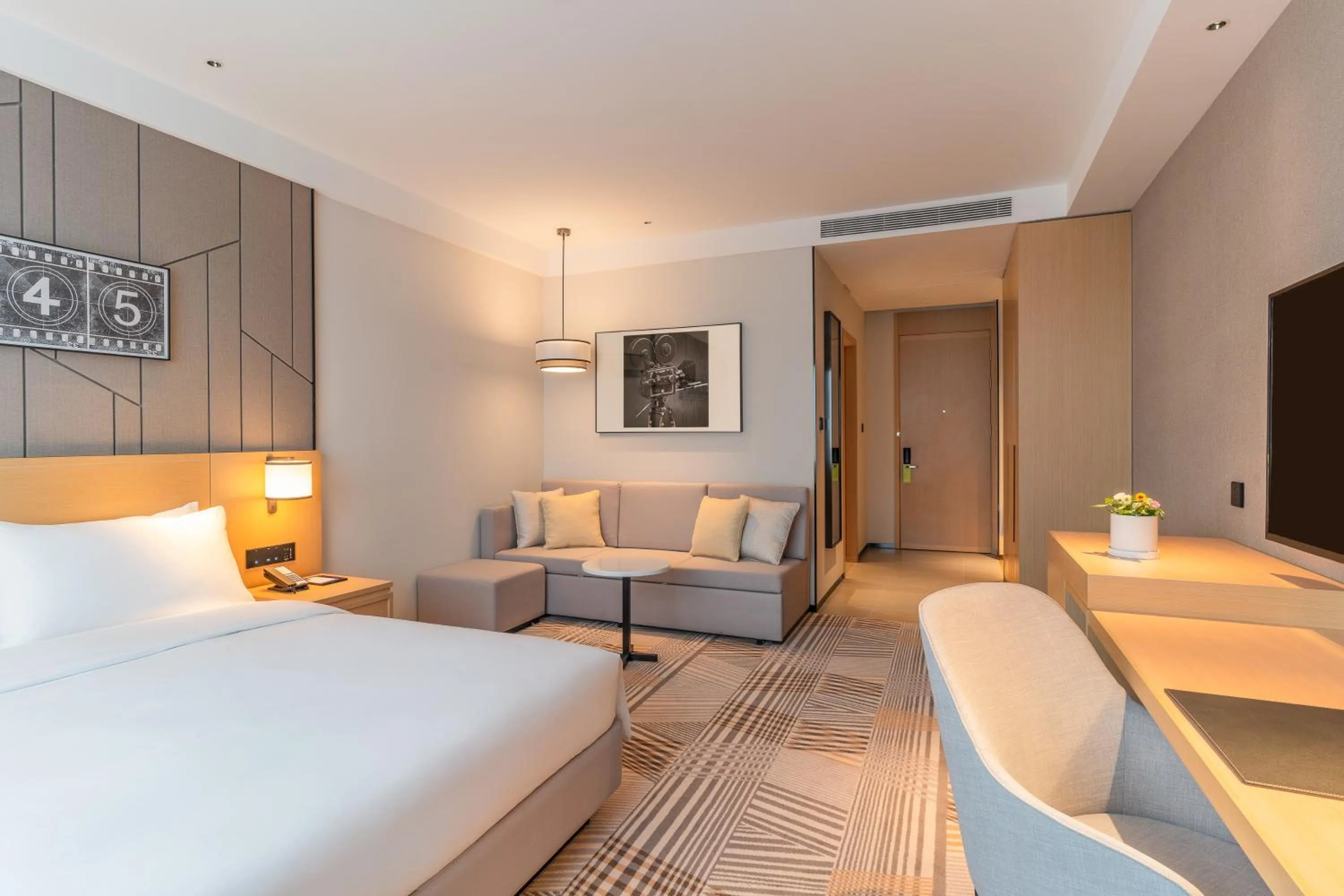 King Room with Sofa Bed in Hyatt Place Changchun Jingyue