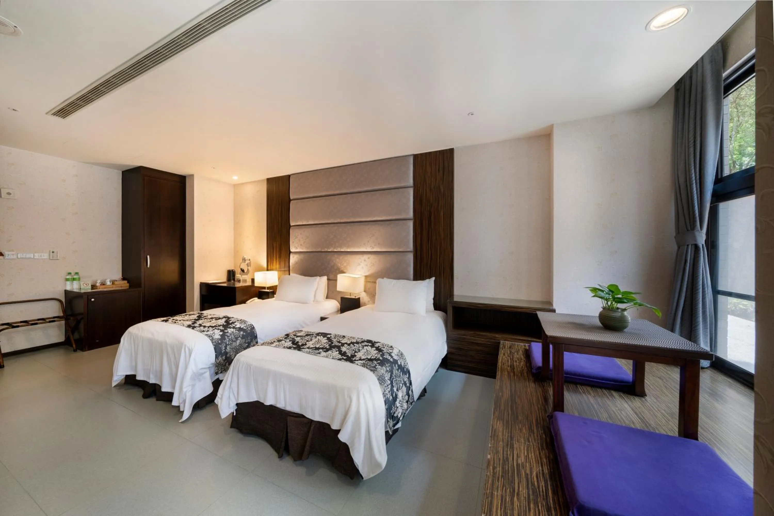 Double Room in Tai-Yi Red Maple Resort