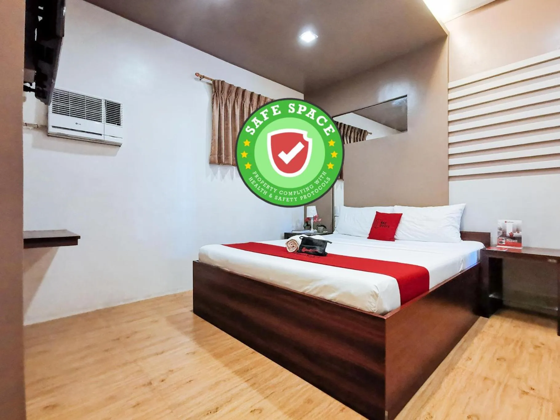 RedDoorz Plus near Robinsons Place Gensan