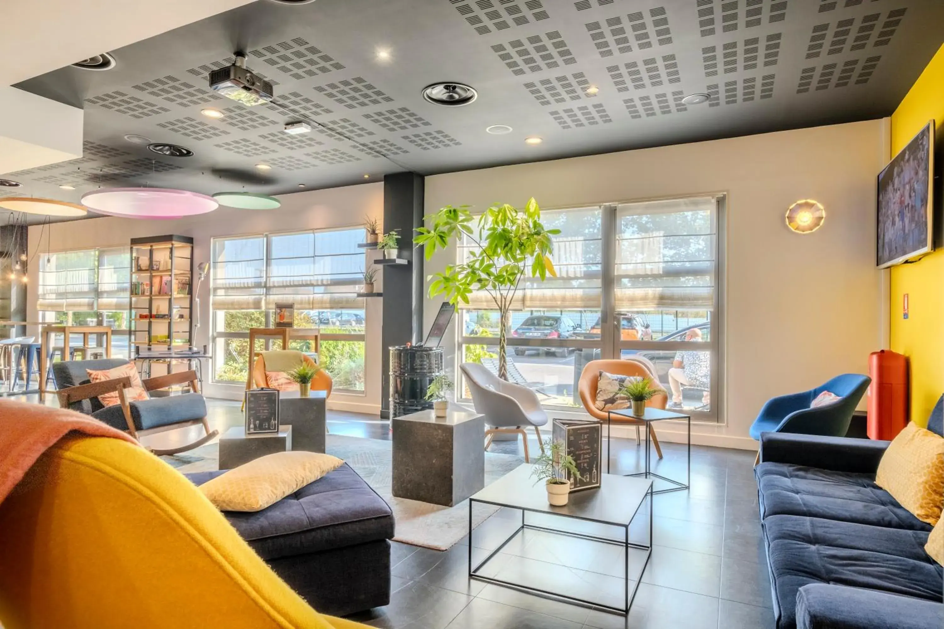 Campanile Roissy - Aéroport CDG - Le Mesnil Amelot Campanile Roissy - Aéroport CDG - Le Mesnil Amelot