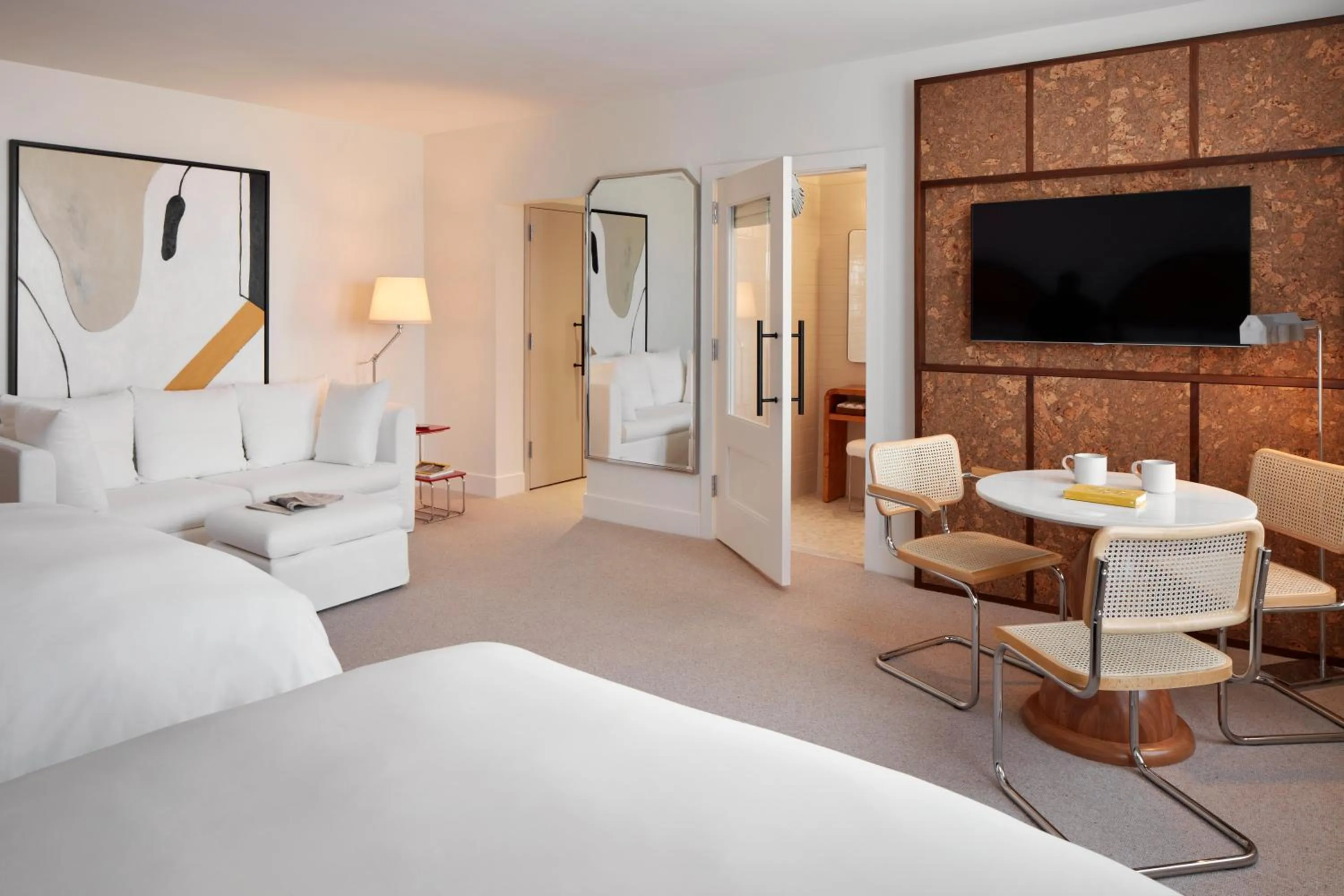 Deluxe Two Queens with Kitchenette in Lyle DC