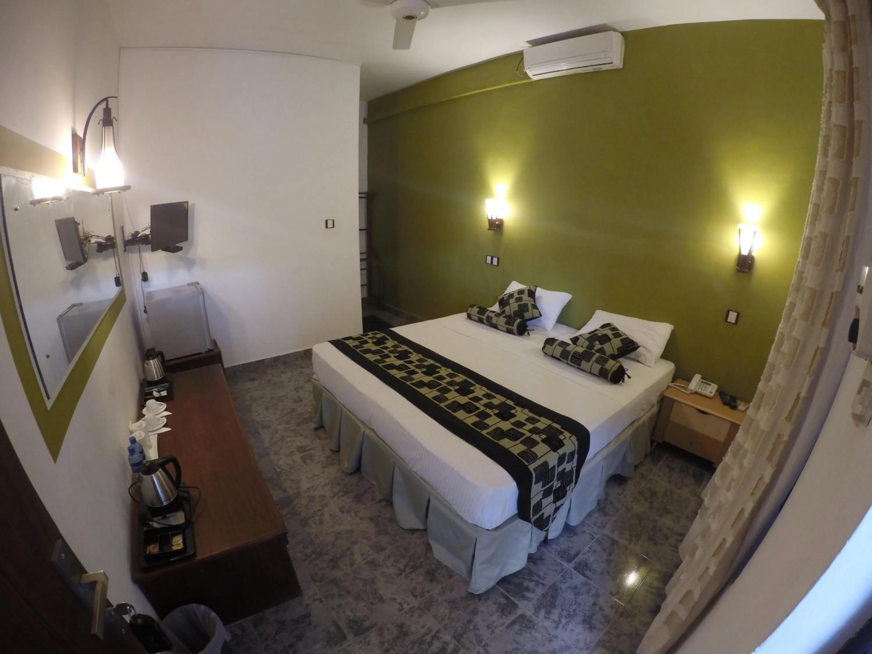 Standard Double or Twin Room in Hotel Sunray