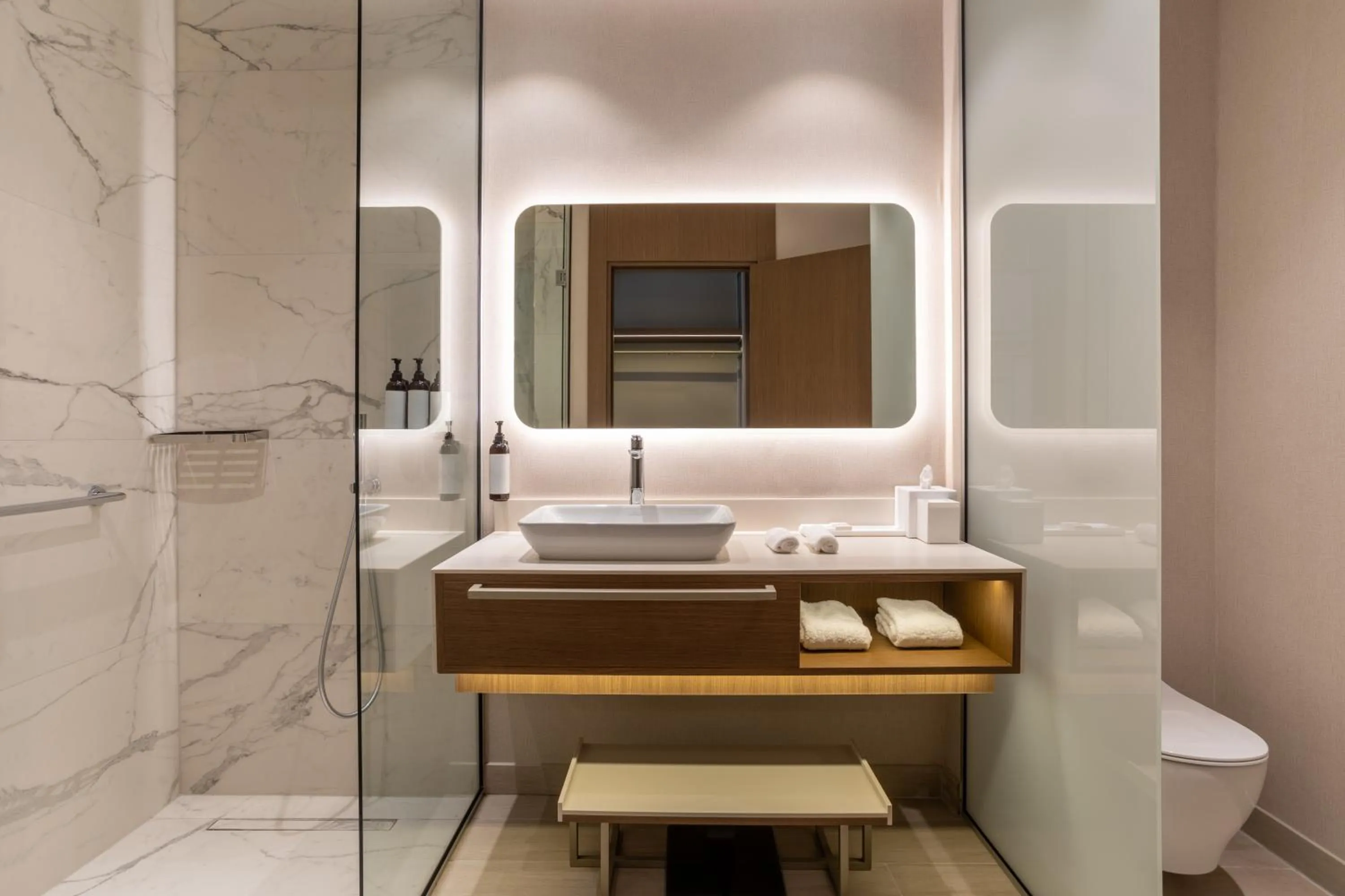 Deluxe Twin Room in Hyatt Regency Kotor Bay Resort