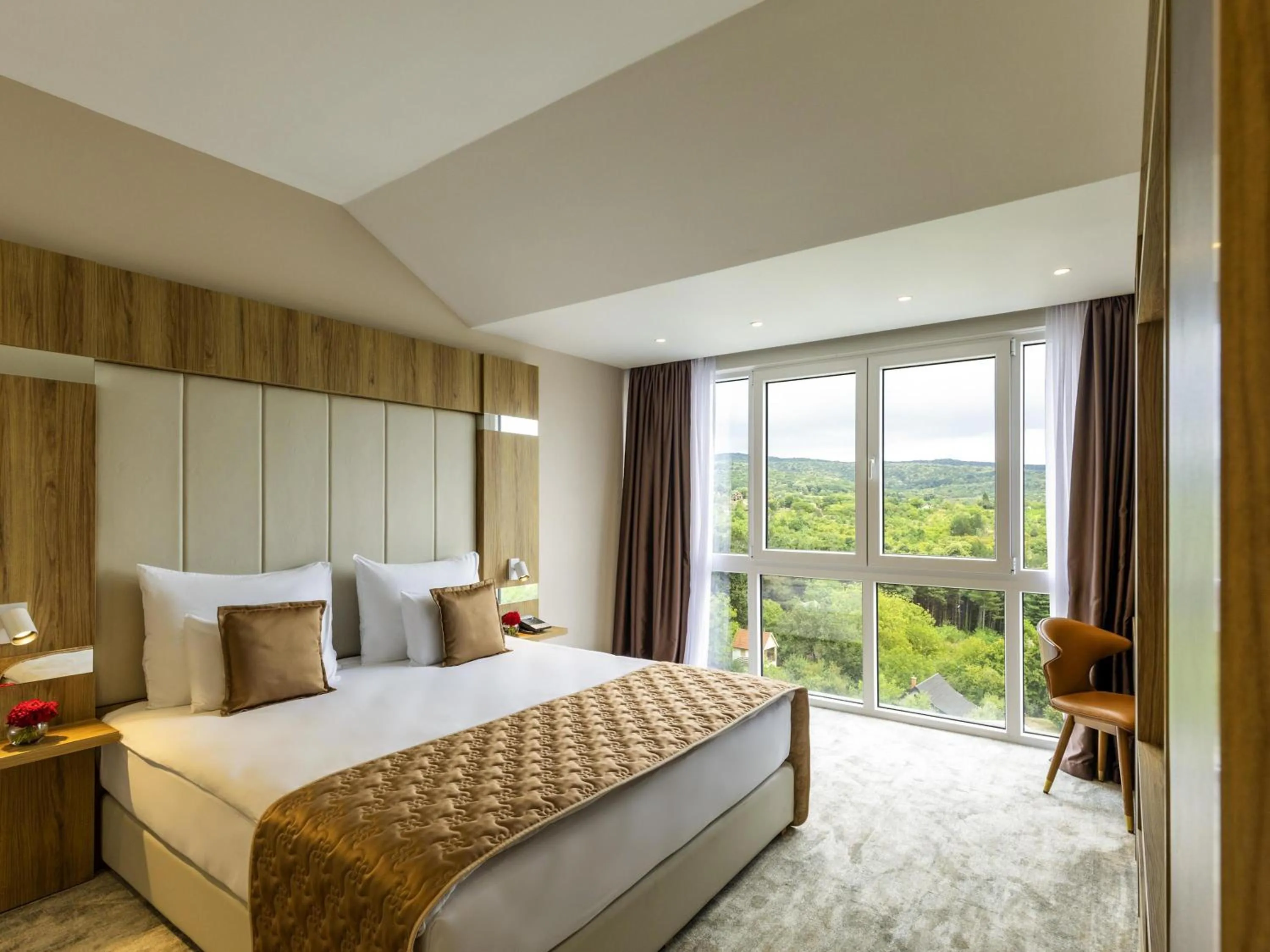 Presidential King Suite with Balcony - single occupancy in Movenpick Resort and Spa Fruske Terme