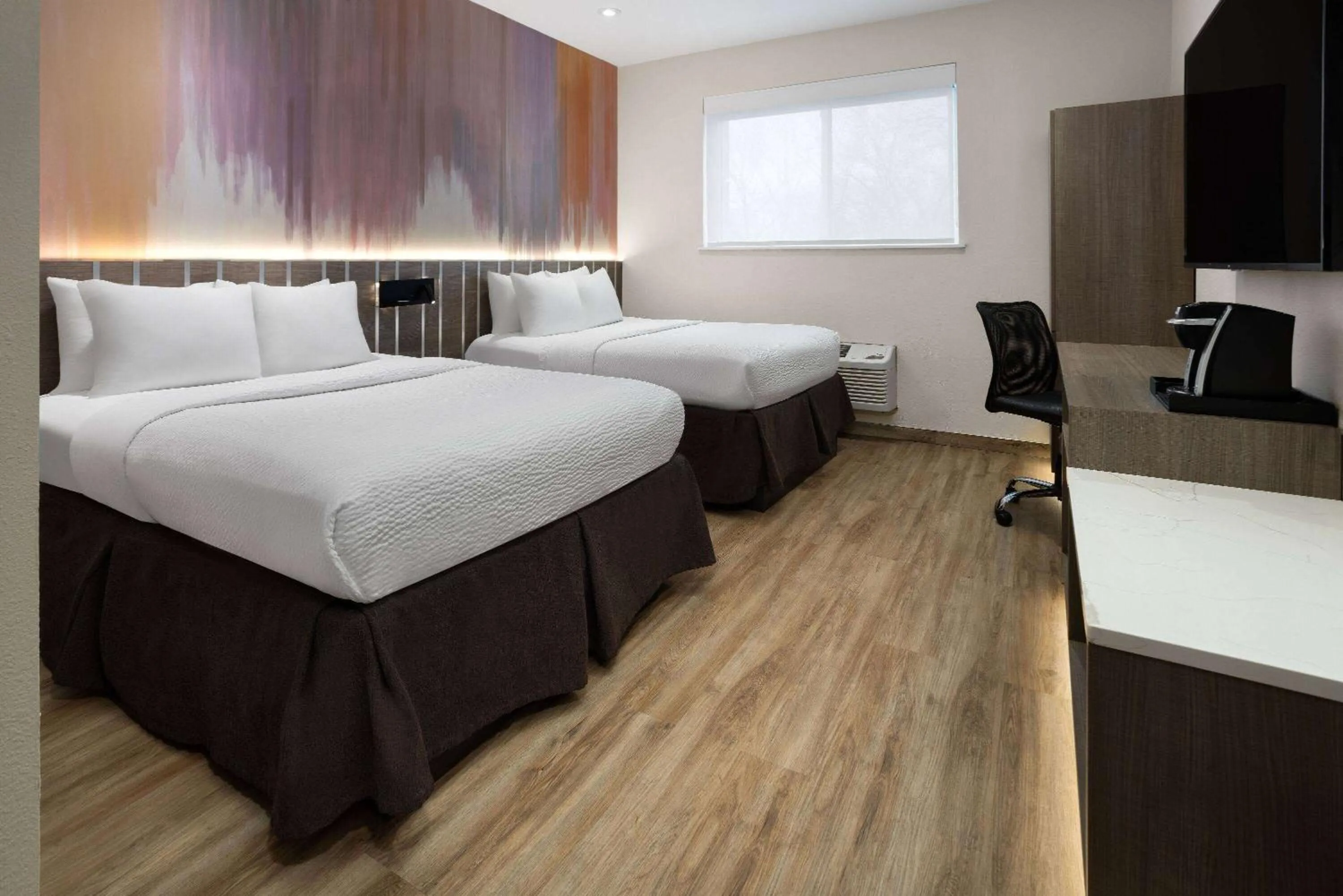 Double Room with Two Double Beds - Non-Smoking in Ramada by Wyndham Bronx