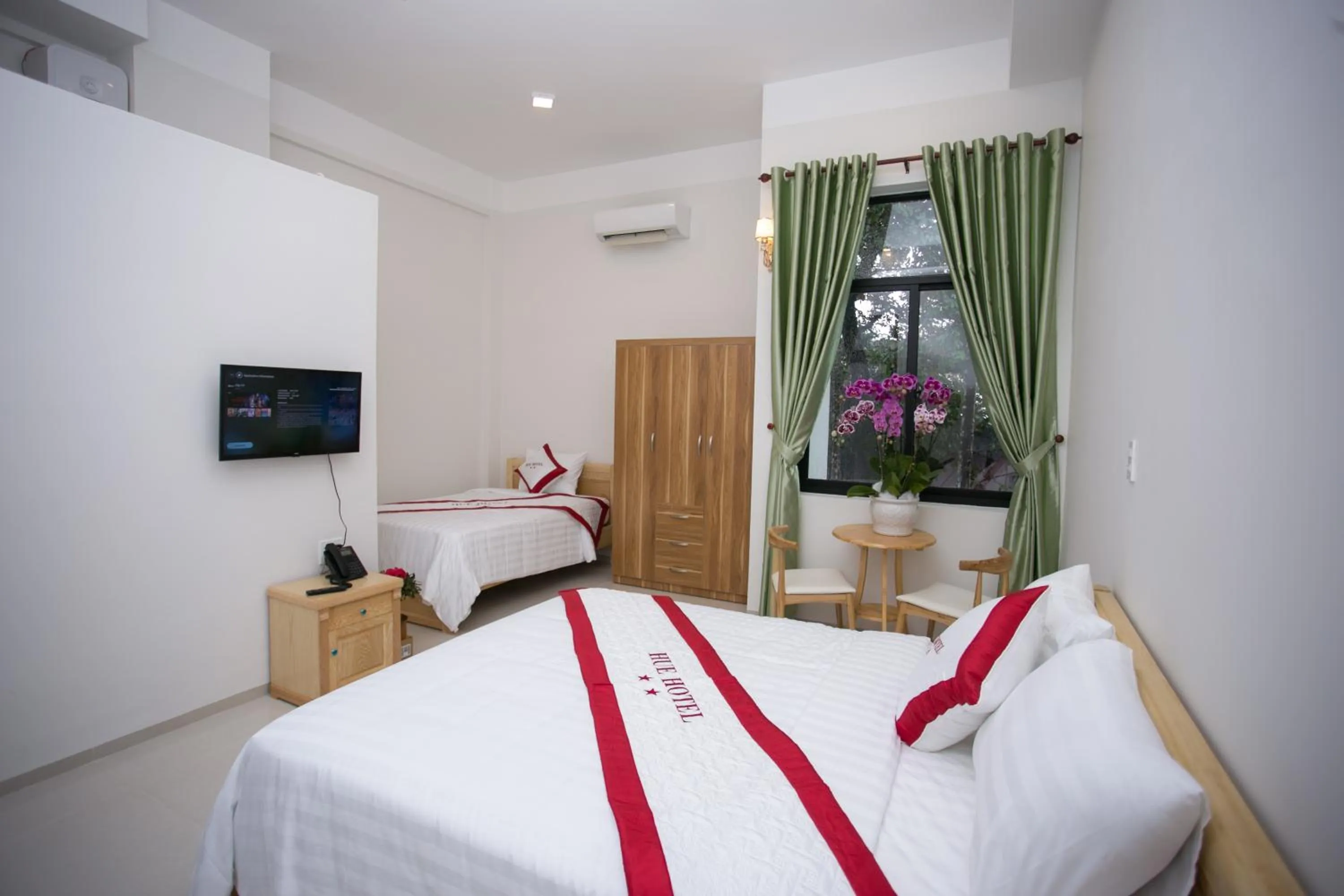 Deluxe Quadruple Room in Hue Classic Hotel