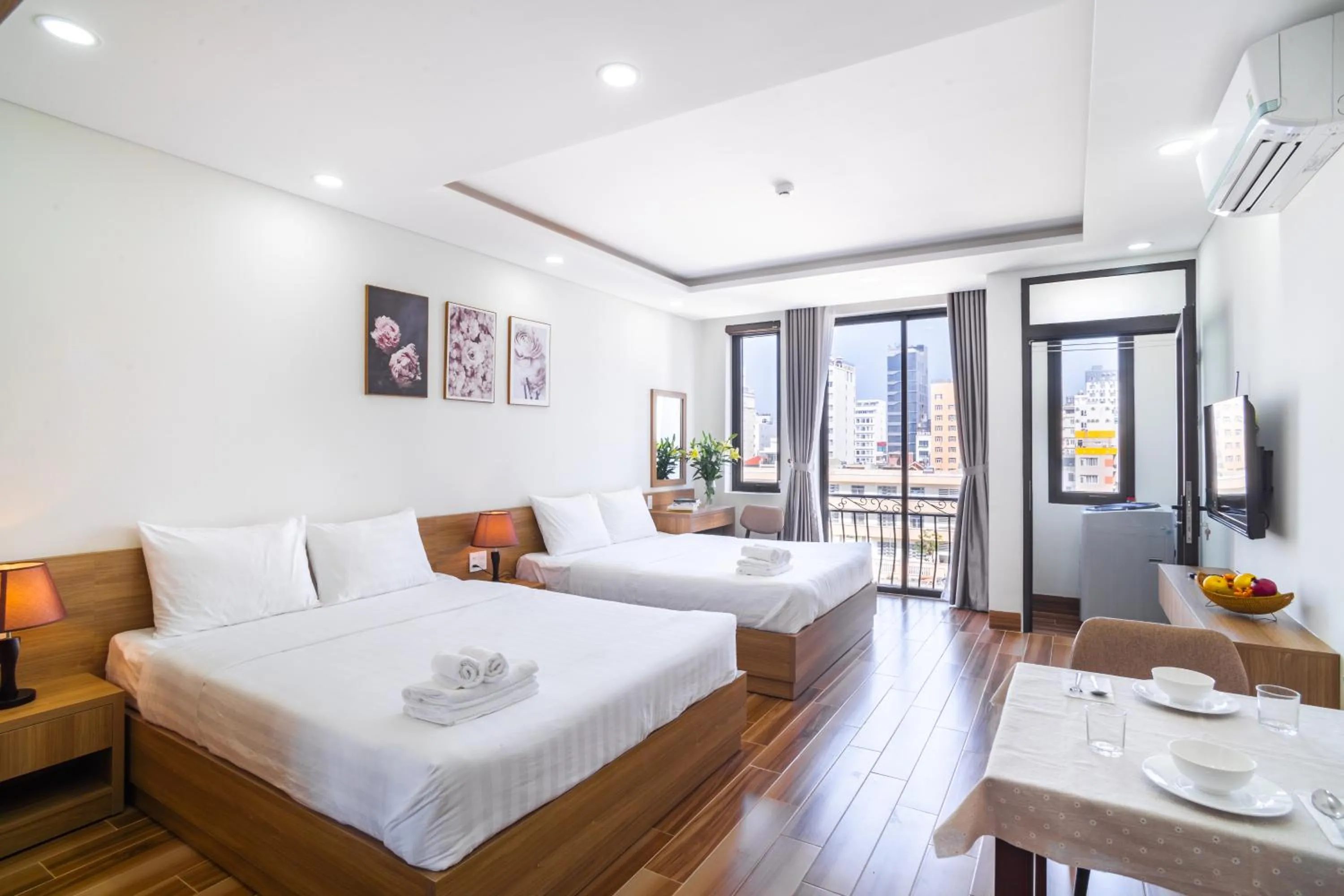 THE NAVIS Hotel & Apartment