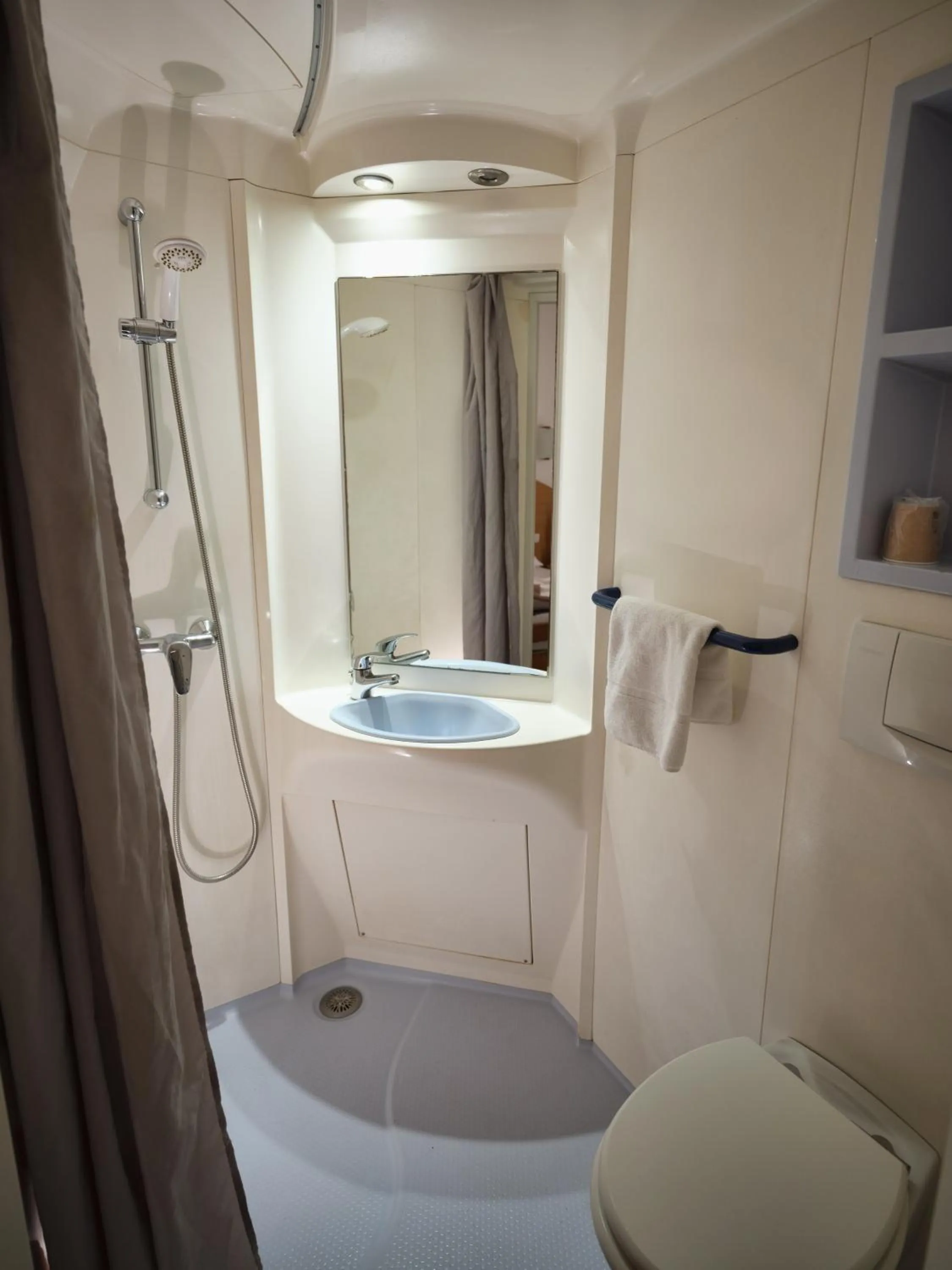 Single Room in Hôtel de Lyon