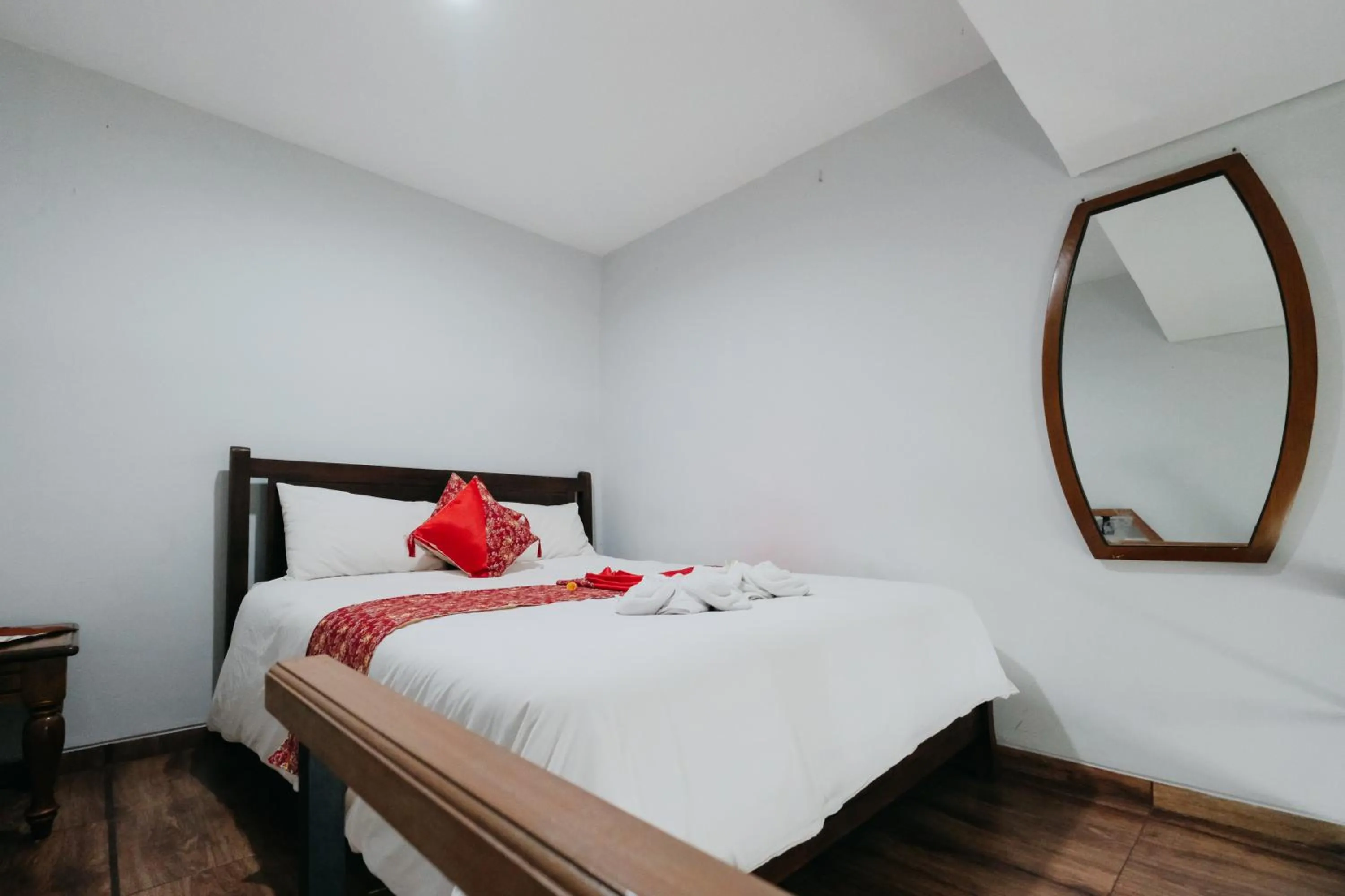 Deluxe Room in D' Tamblingan Guesthouse Jimbaran RedPartner