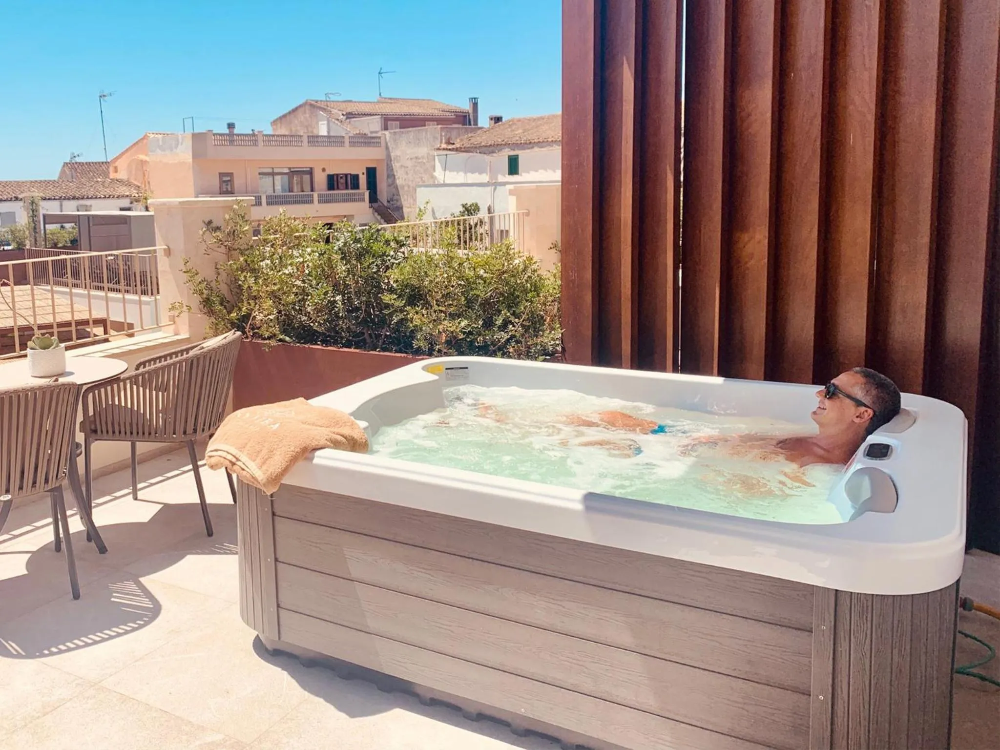 Deluxe Double Room with Whirlpool Bath in Terrace in Ynaira hotel & Spa