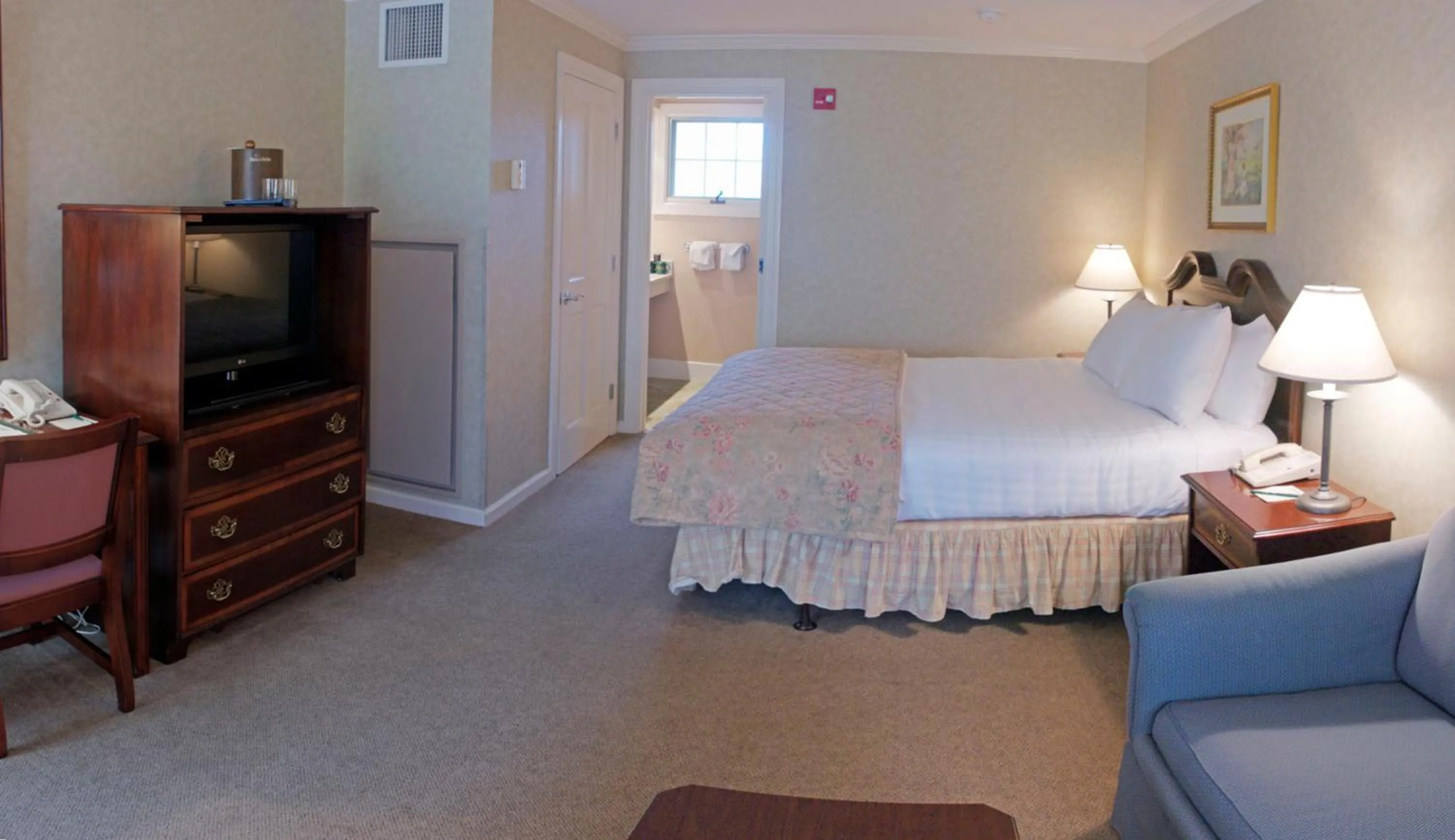 King Room in Stoweflake Mountain Resort & Spa