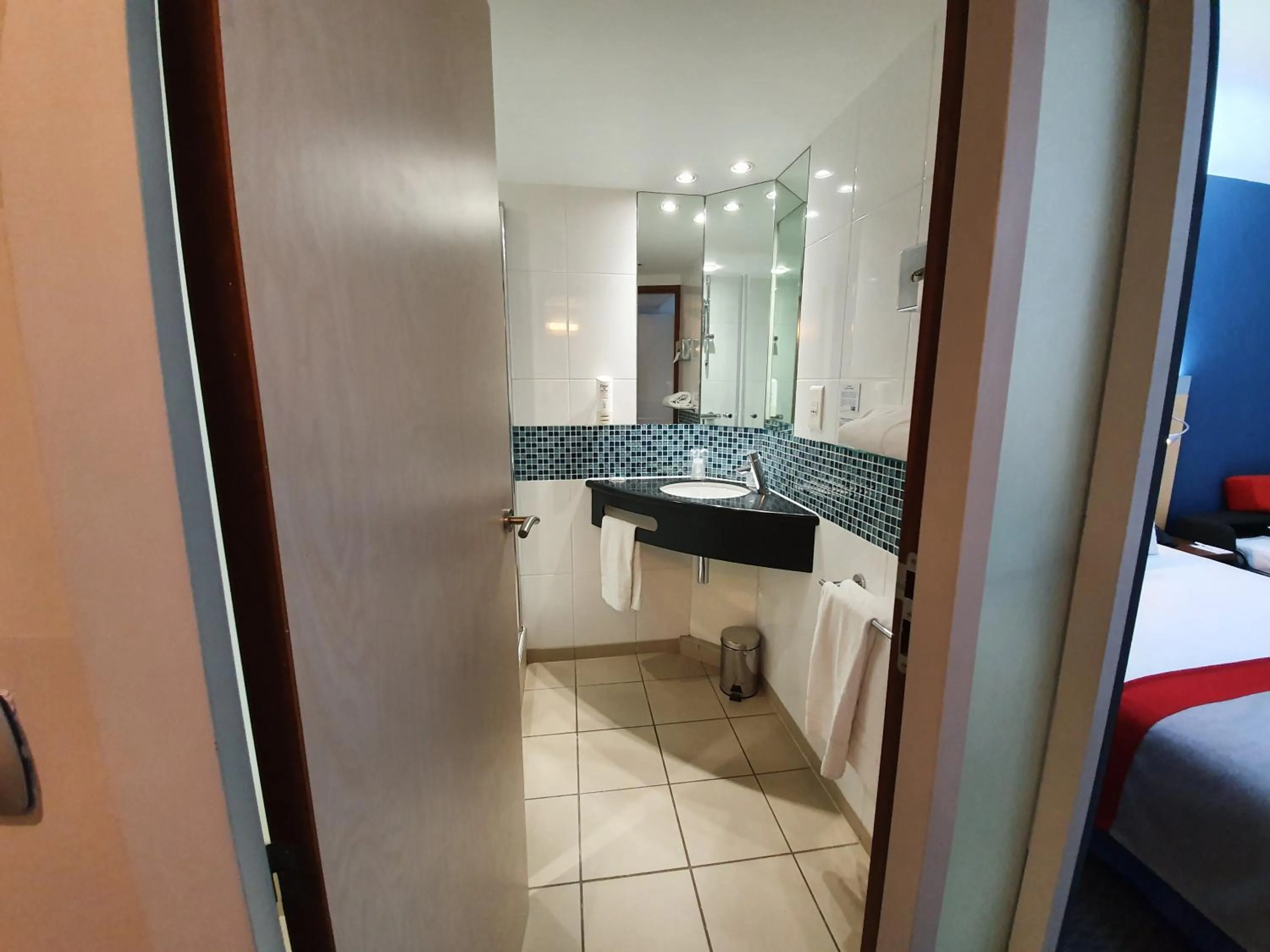 Double Suite with Balcony and Marina View in Holiday Inn Express Paris-Canal De La Villette by IHG