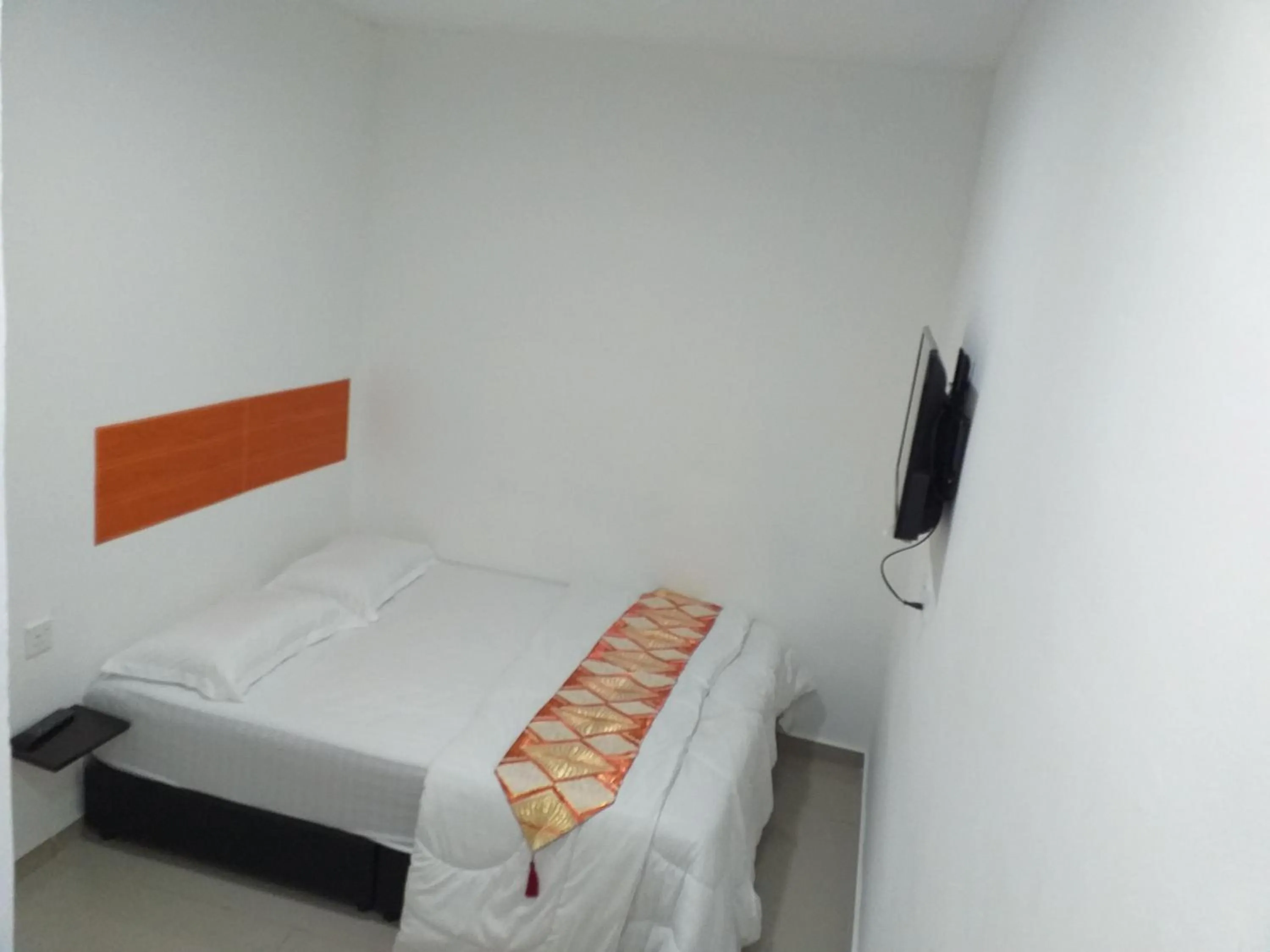 Standard Twin Room in Orange Villa Hotel Near Palm Mall Seremban