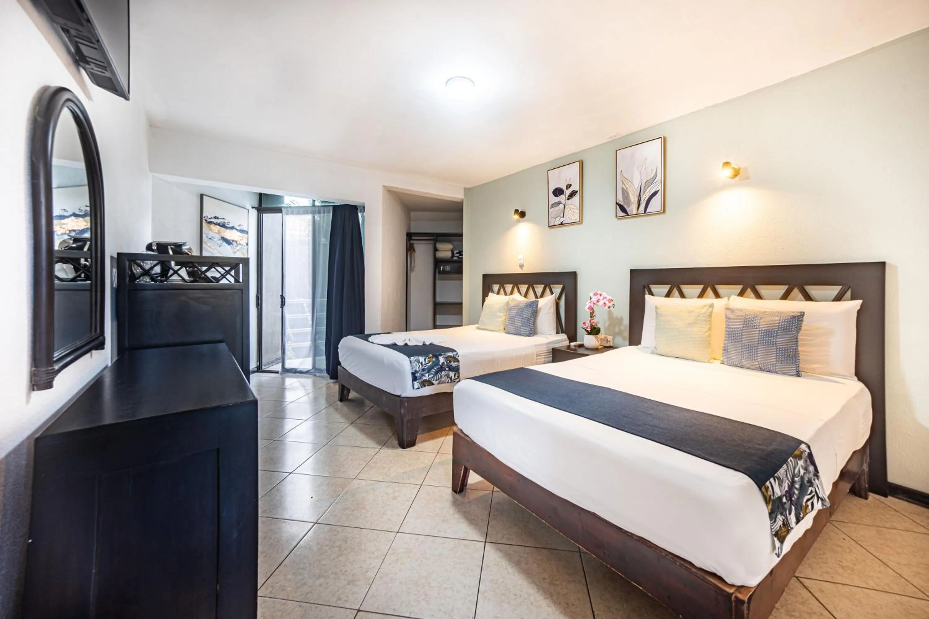 Superior Double Room with Two Double Beds in Paradise Jaco Beach Front