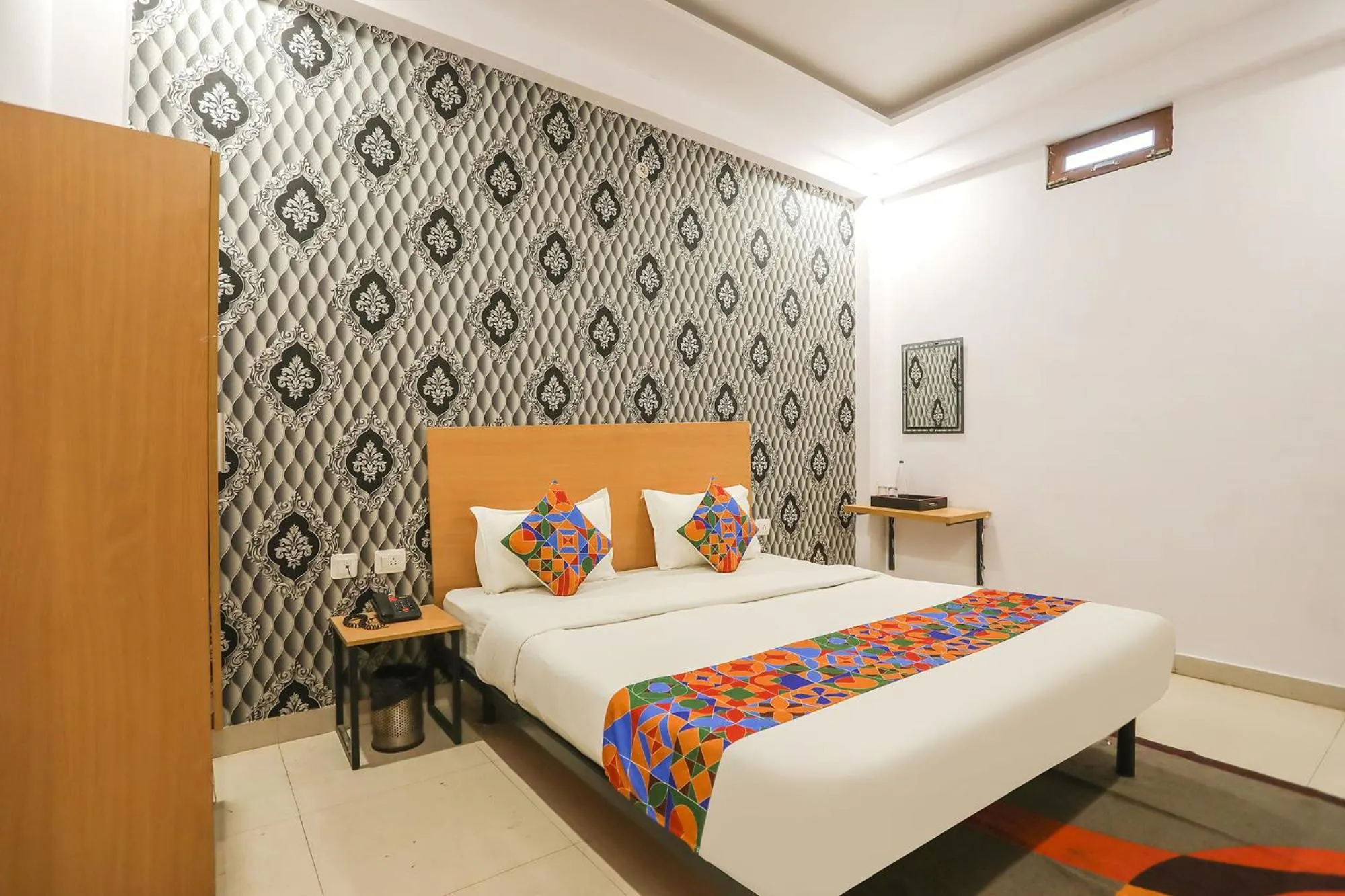 Suite - single occupancy in FabHotel Pranjul Inn