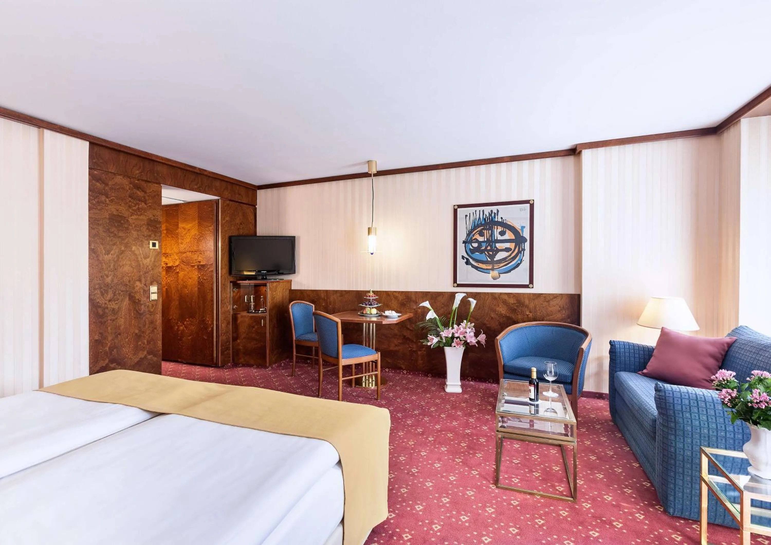 Exclusive Double Room in Best Western Premier Grand Hotel Russischer Hof