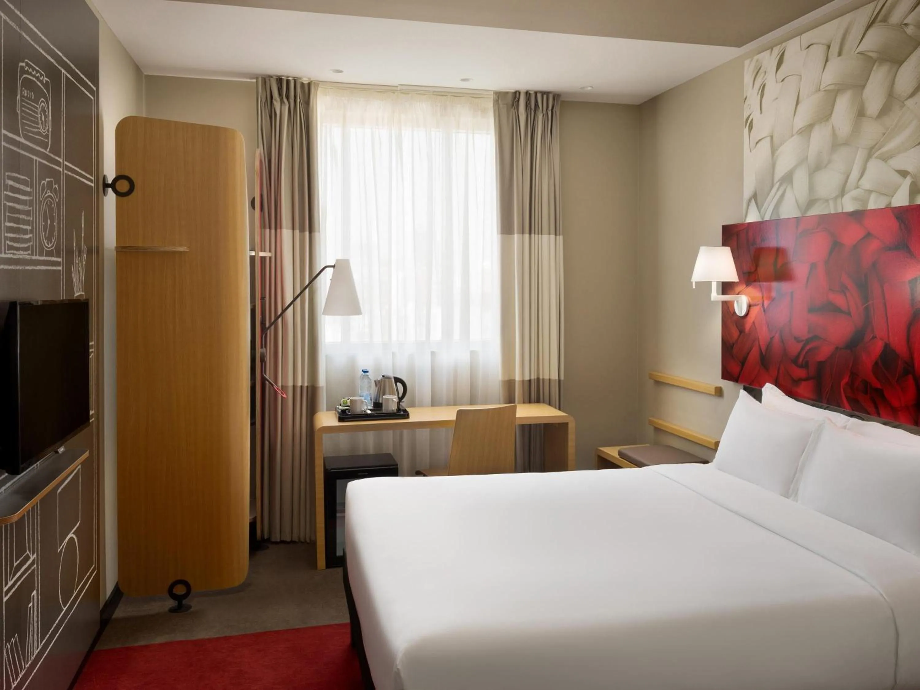 Standard Double Room in ibis Jeddah City Center