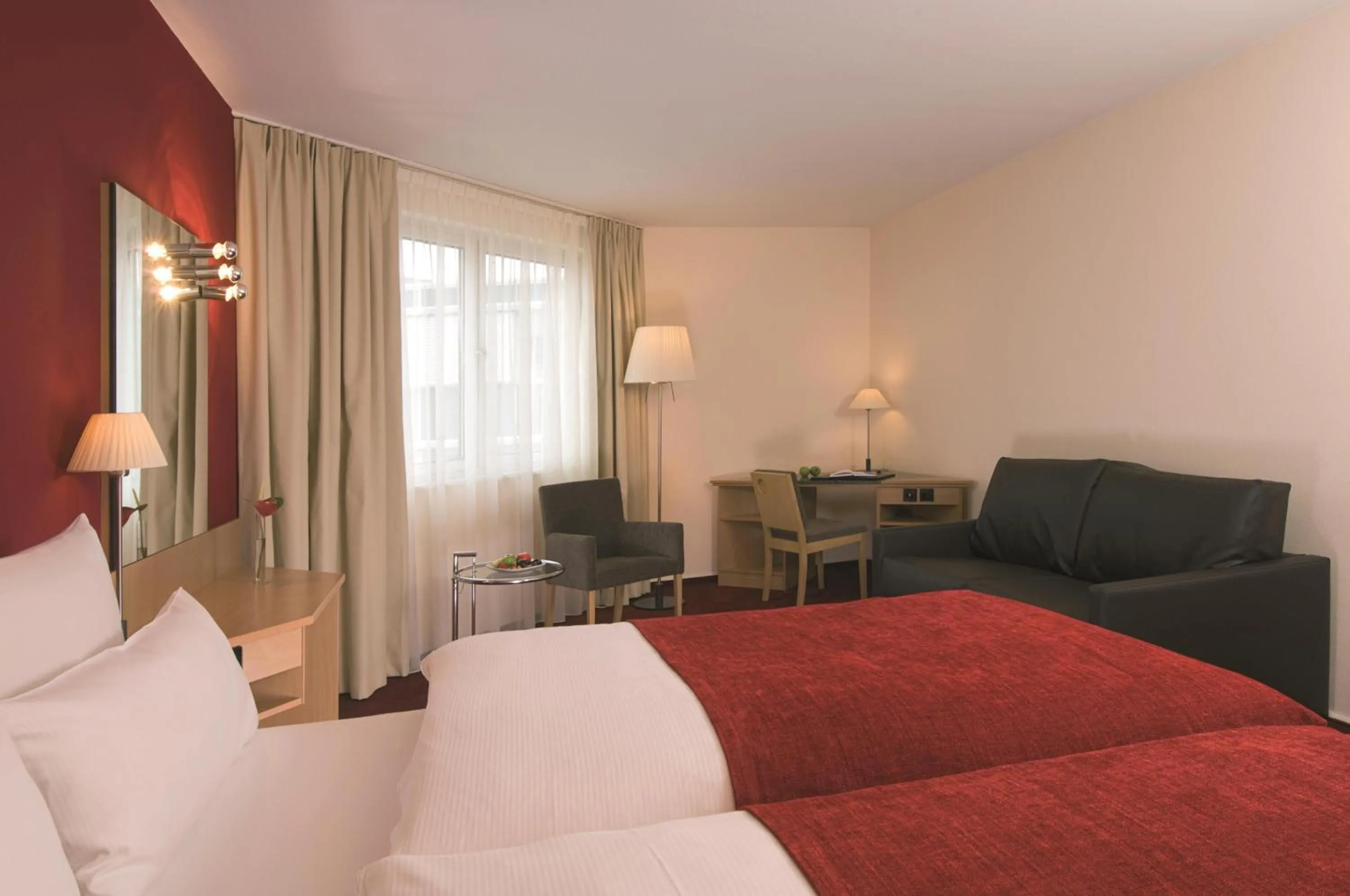 Superior Twin Room in NH Dresden Neustadt