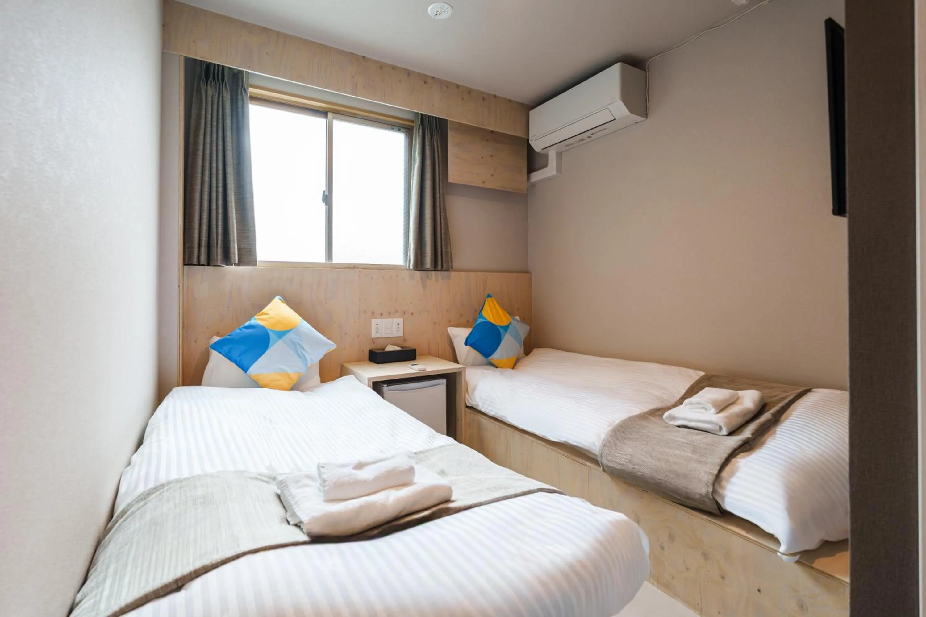 Standard Twin Room with Shared Bathroom in BAKURO - DOYANEN HOTELs