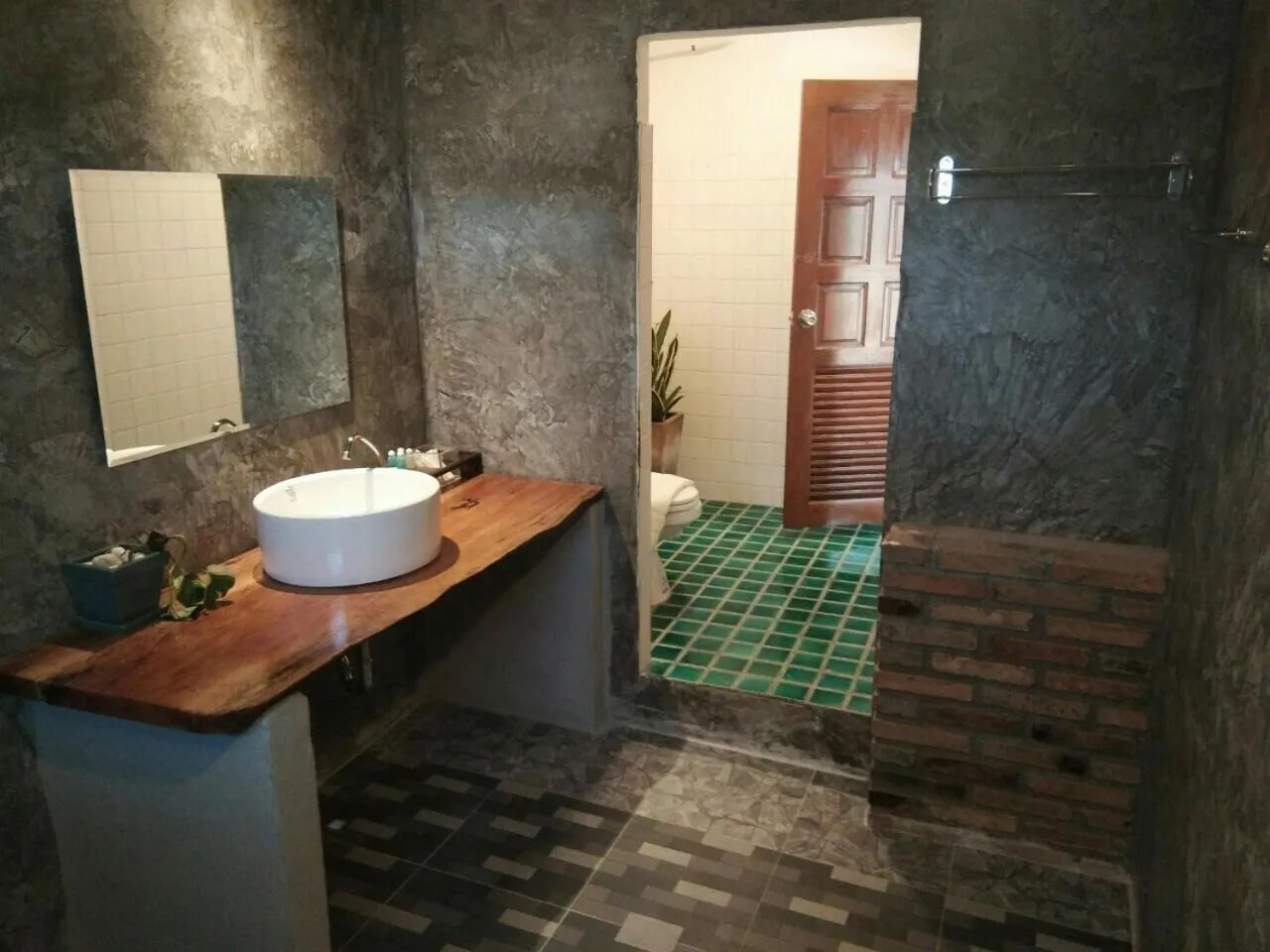 Standard Twin Room in The Chevalley Beach Resort