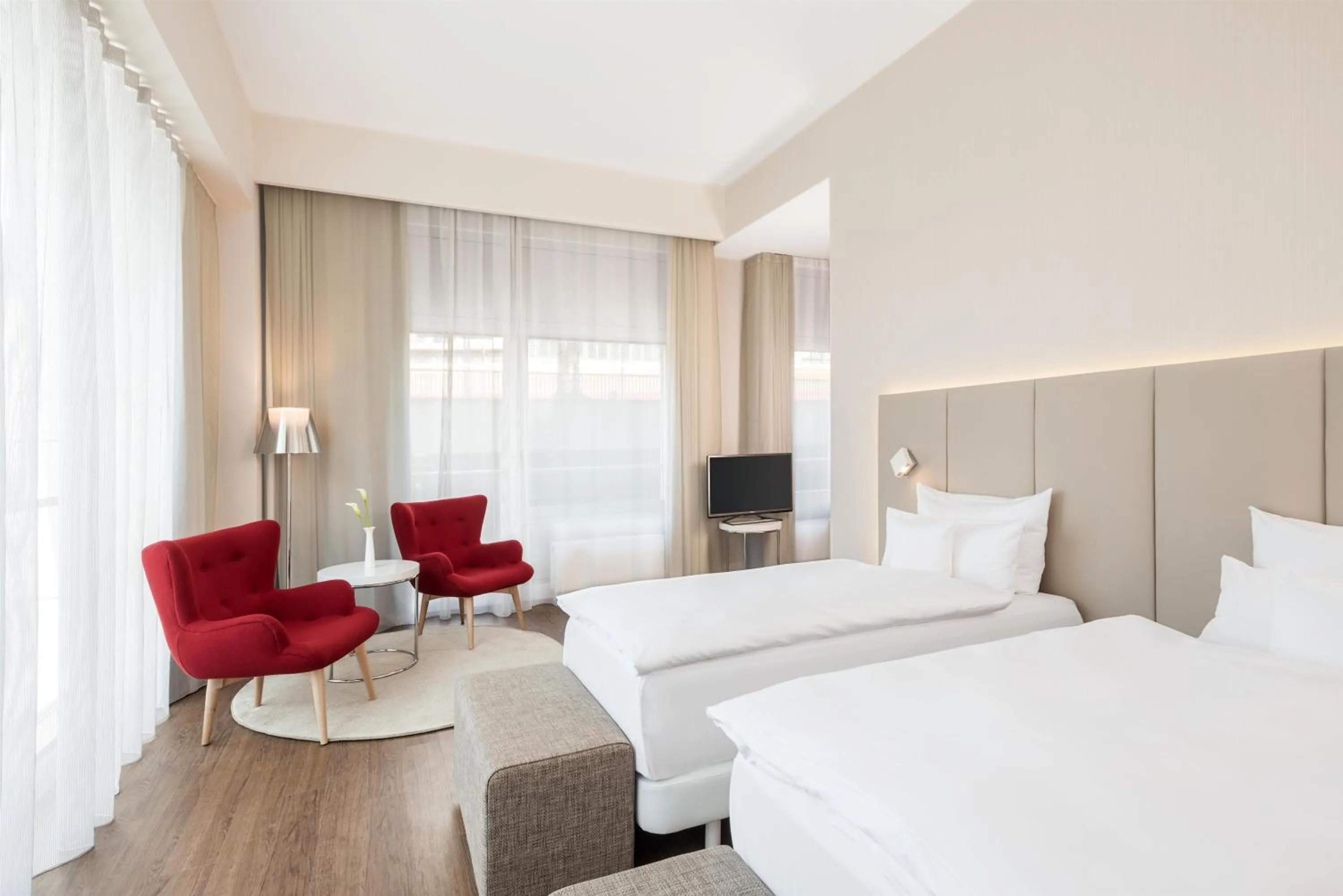 Bedroom, Bed in NH Collection Berlin Mitte Friedrichstrasse