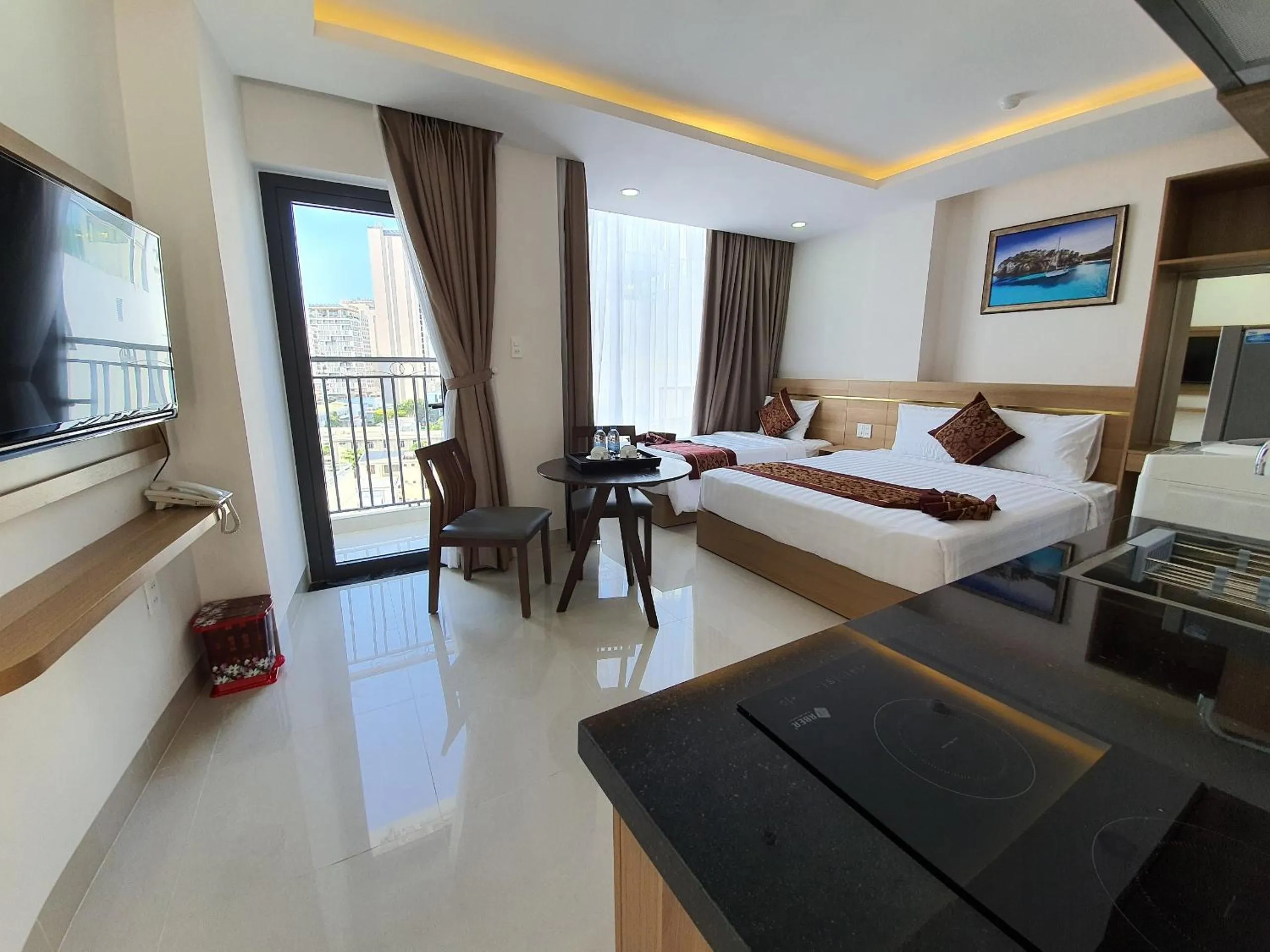 Triple Room with Balcony in XO Hotel & Apartments