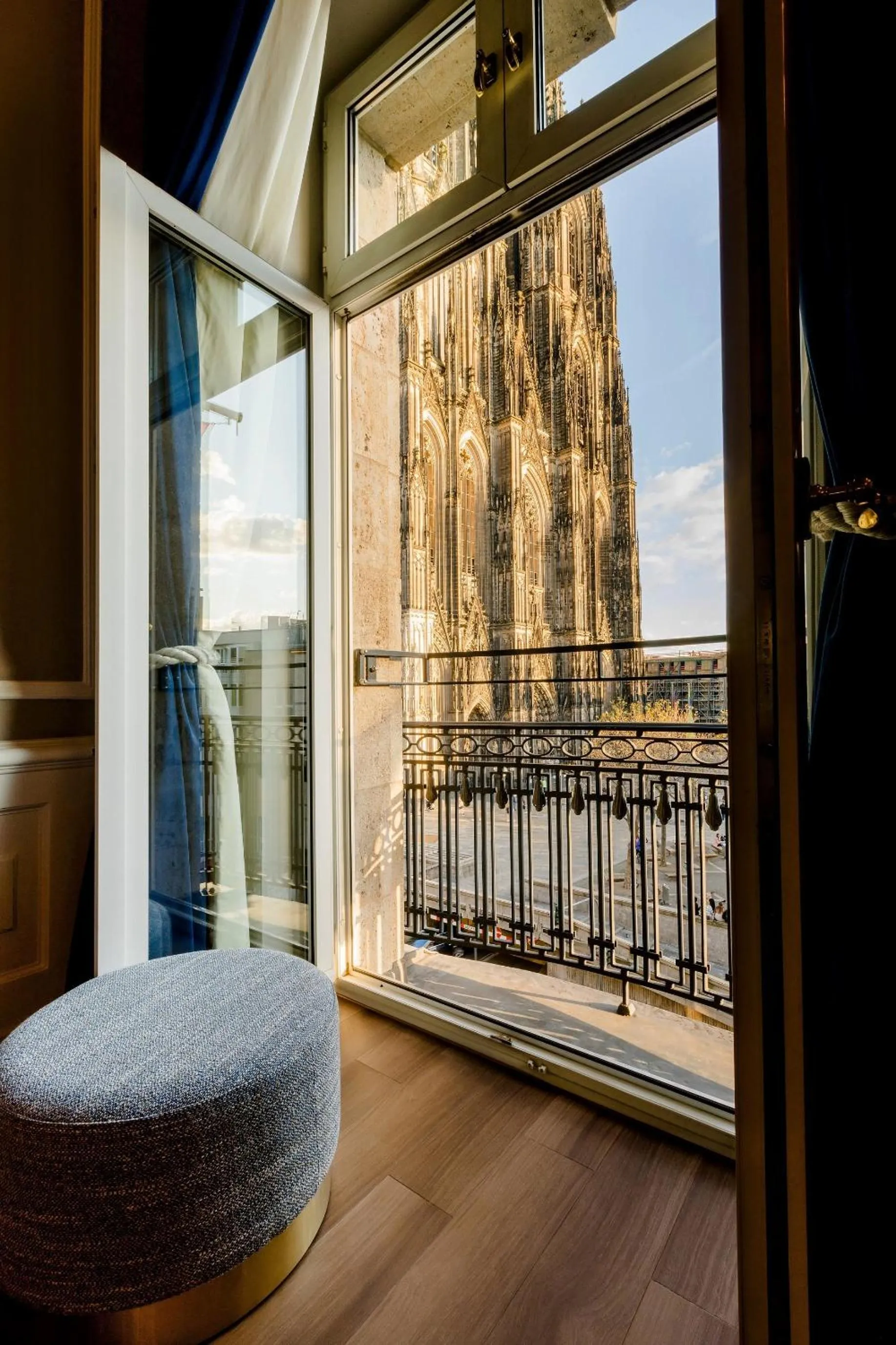 Suite with Cathedral View in Excelsior Hotel Ernst am Dom